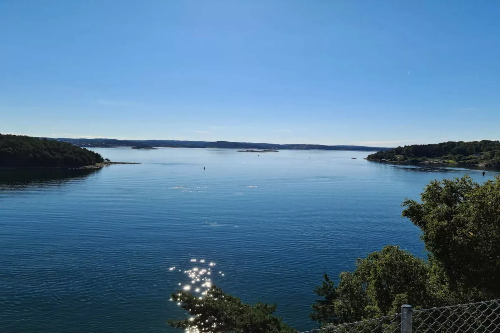 Magisch kusttoevluchtsoord op Tjorn-By Traum-Waterzicht