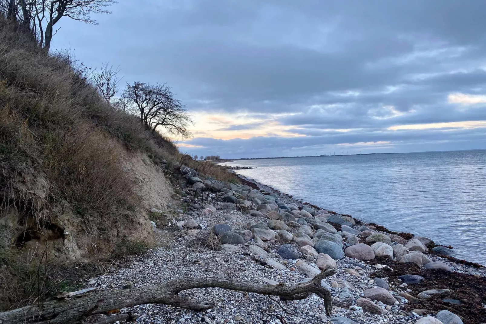 Zeezijde Cottage met Sauna-By Traum-Waterzicht