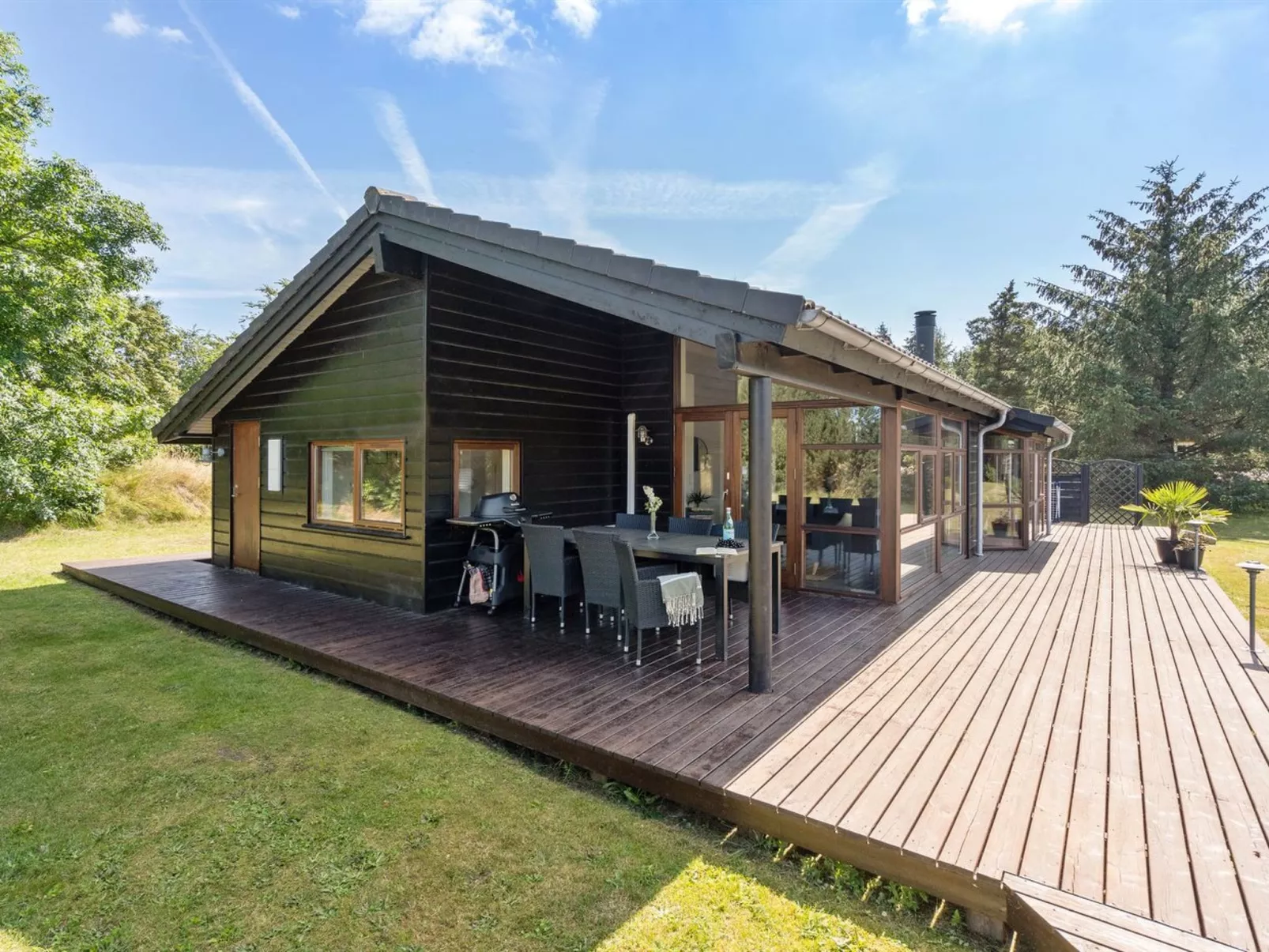 "Sirpa" - 1km from the sea-Buiten