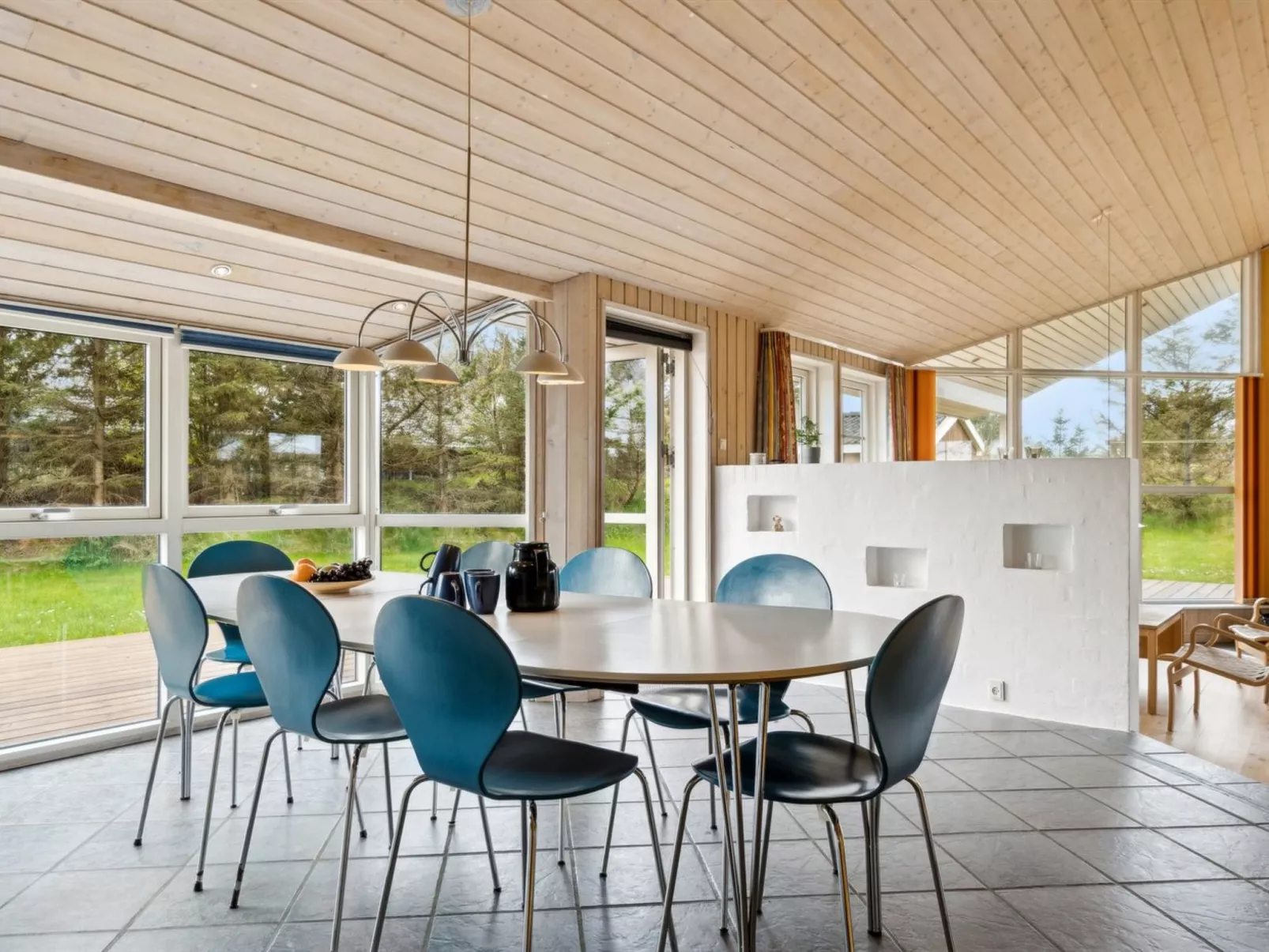 "Aleta" - 500m from the sea-Binnen