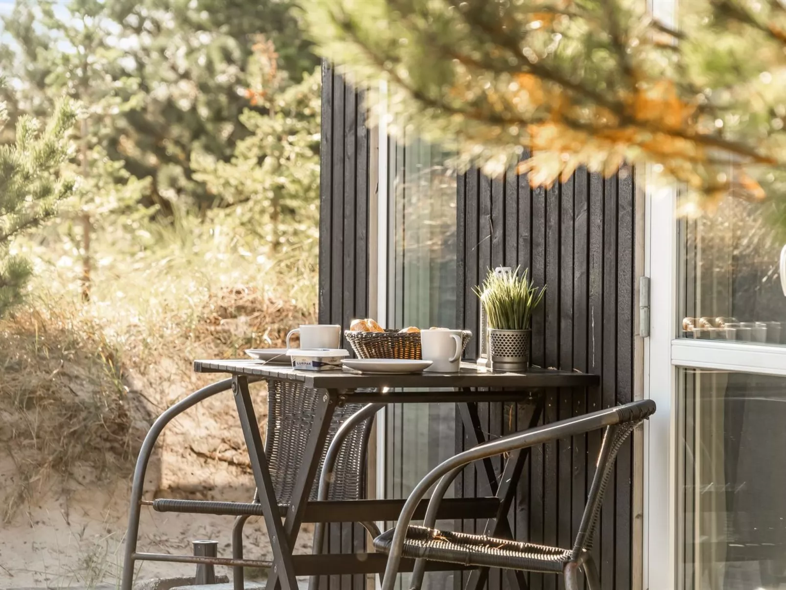 "Letta" - 800m from the sea-Binnen