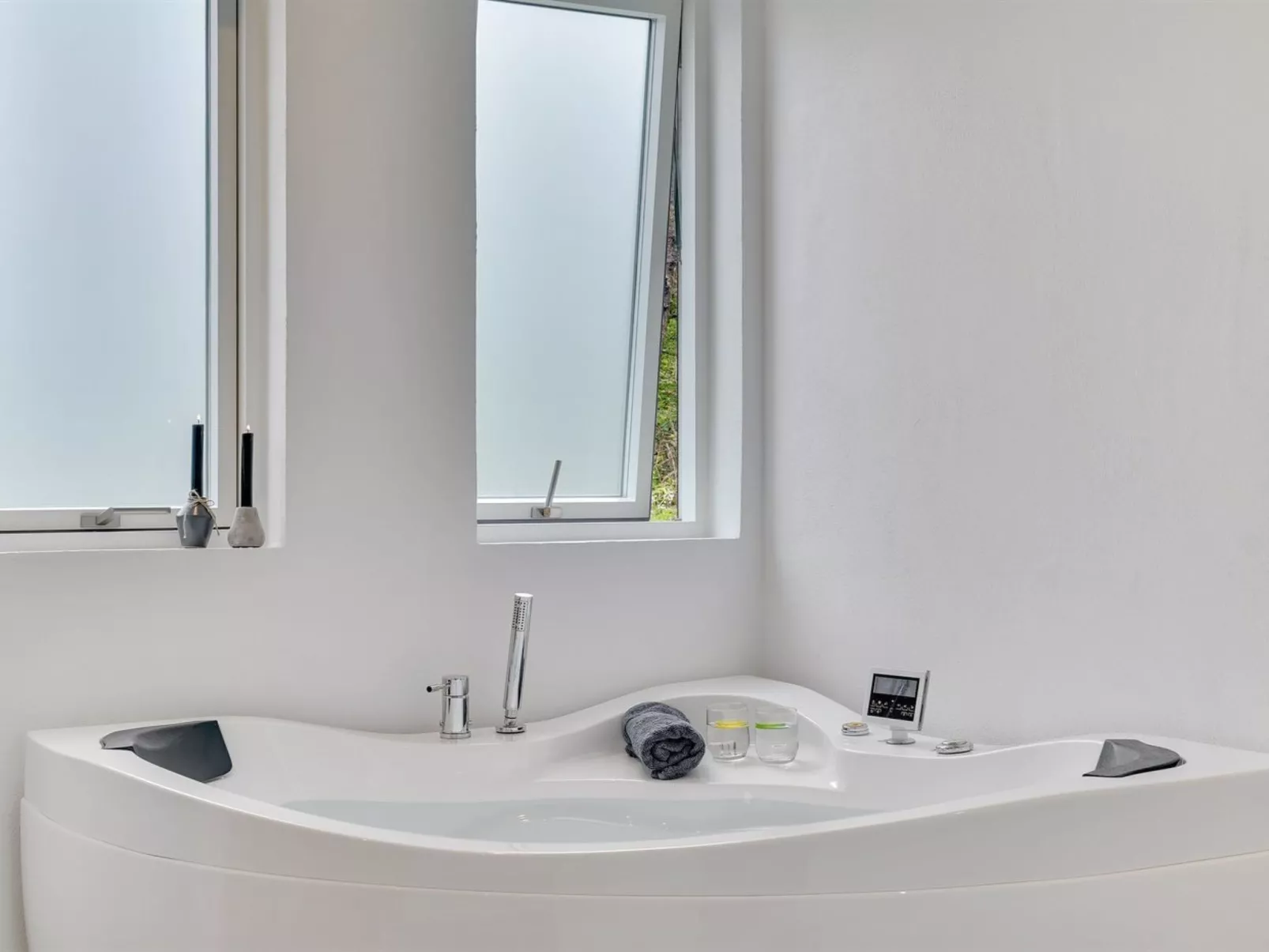 "Elso" - 600m to the fjord-Binnen