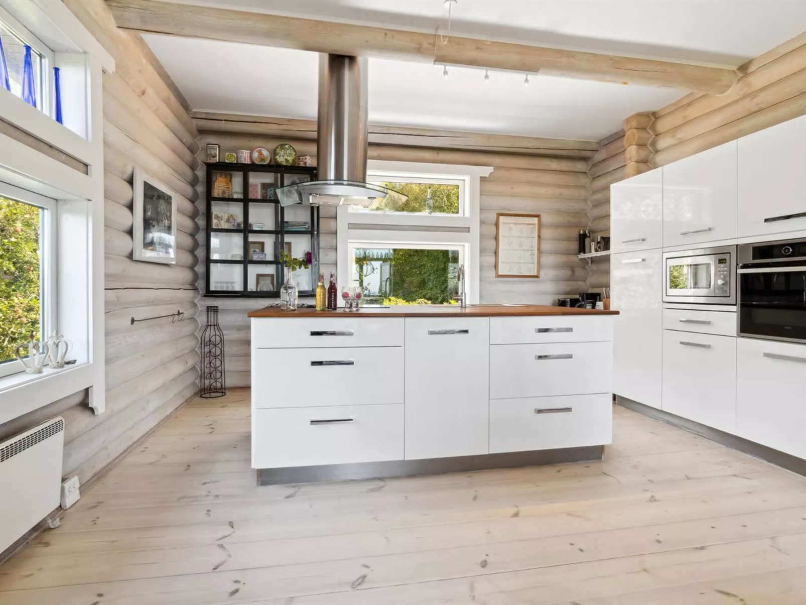 "Heli" - 200m from the sea-Binnen