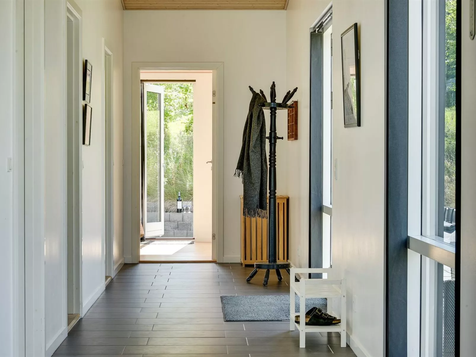 "Lyly" - 100m from the sea-Binnen