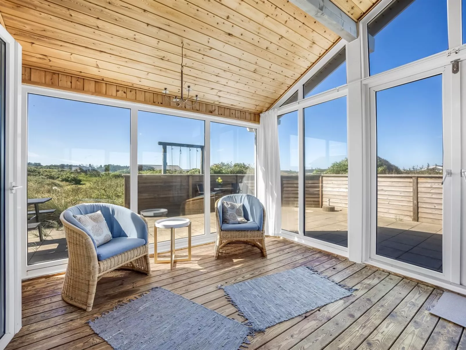 "Olla" - 300m from the sea-Binnen