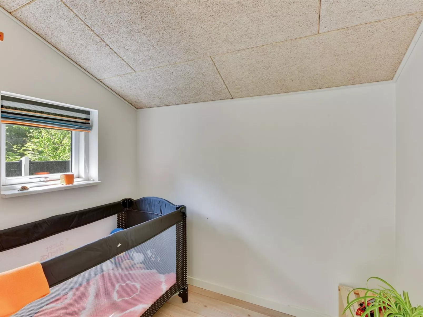 "Elena" - 800m to the fjord-Binnen