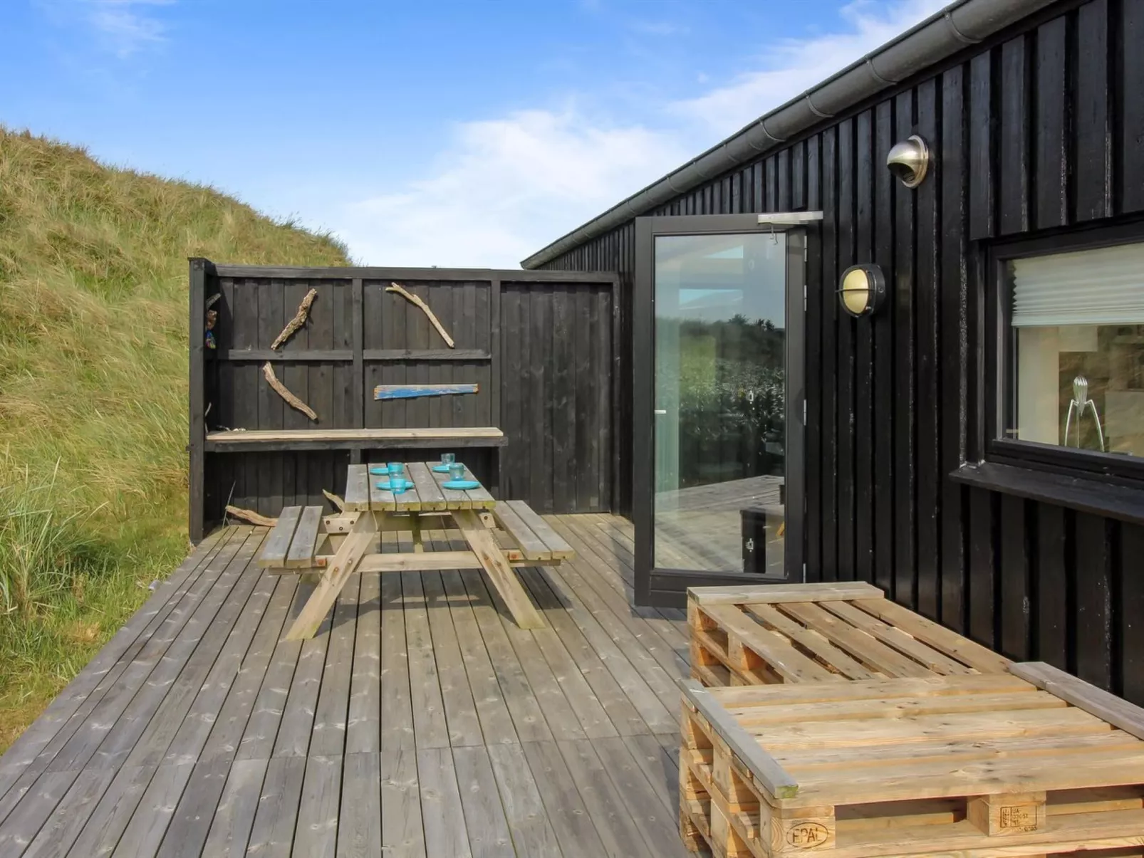 "Mikkel" - 300m from the sea-Buiten