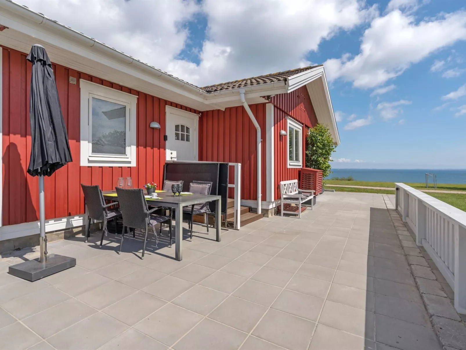 "Anastacia" - 75m from the sea-Buiten