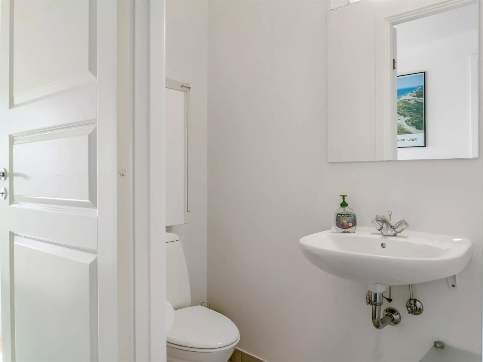 "Anya" - 650m from the sea-Binnen