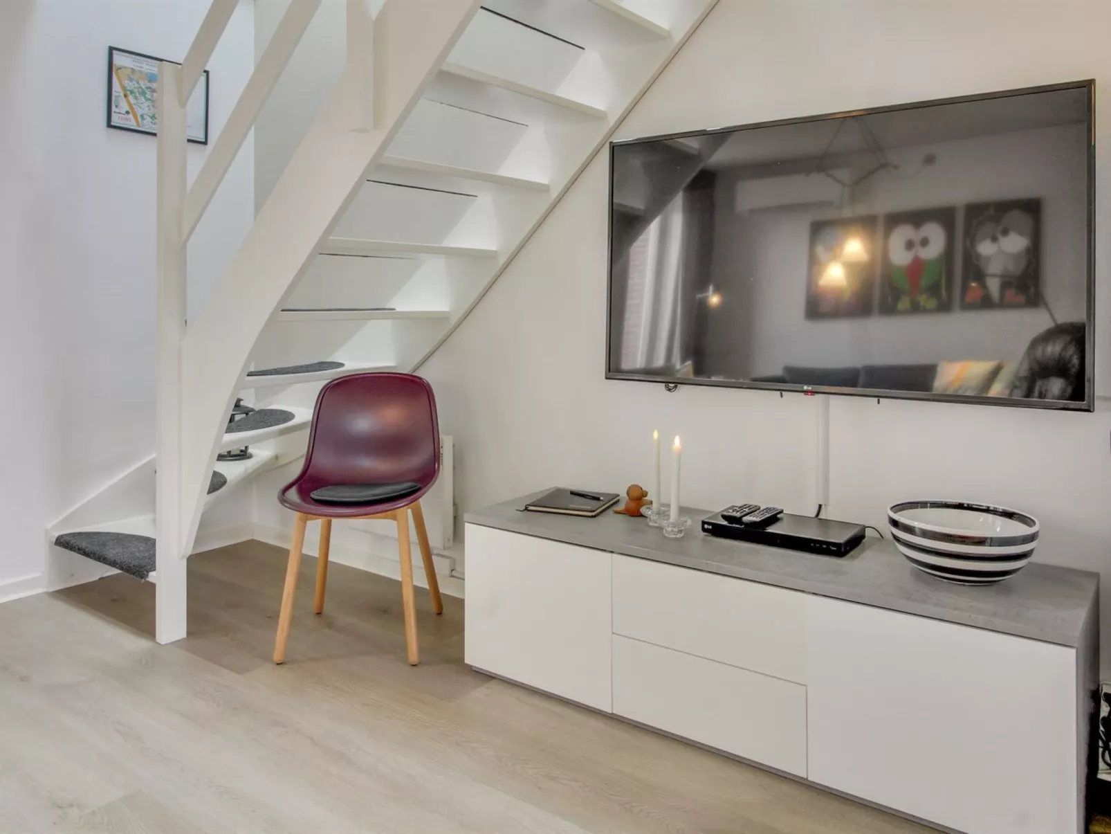 "Adils" - 2.5km from the sea - Binnen