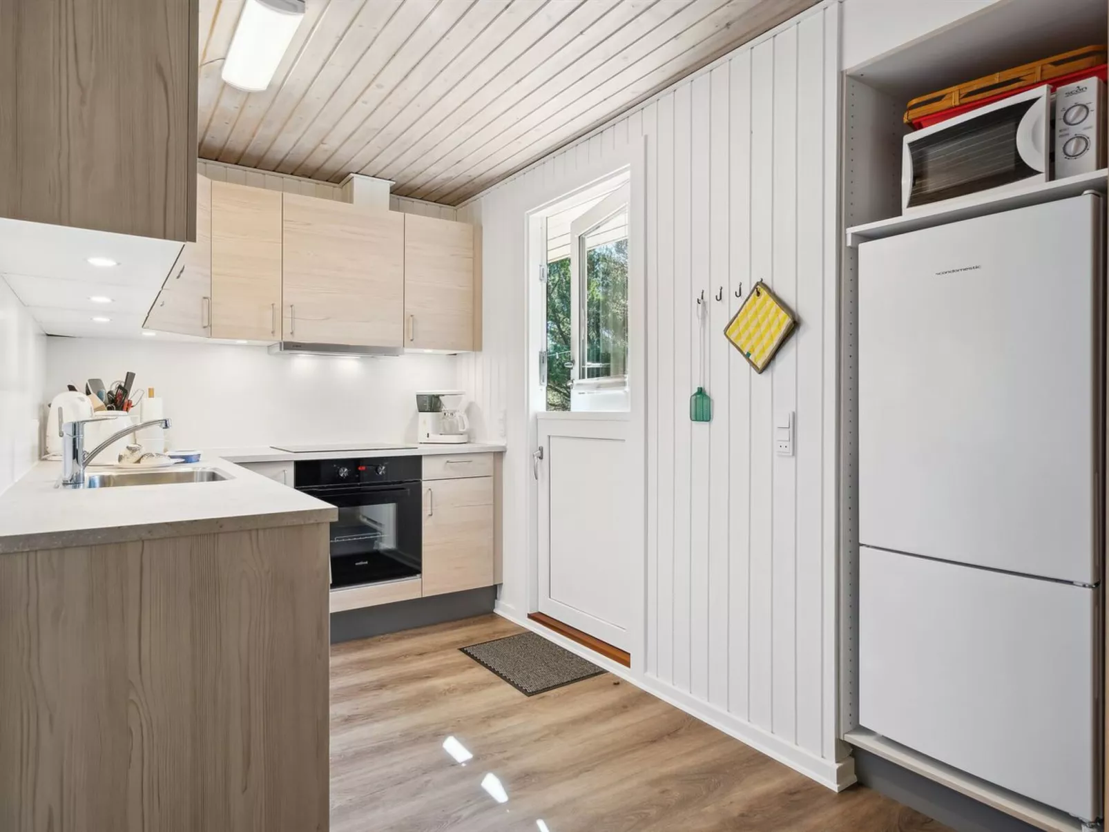 "Sigrun" - 4km from the sea-Binnen