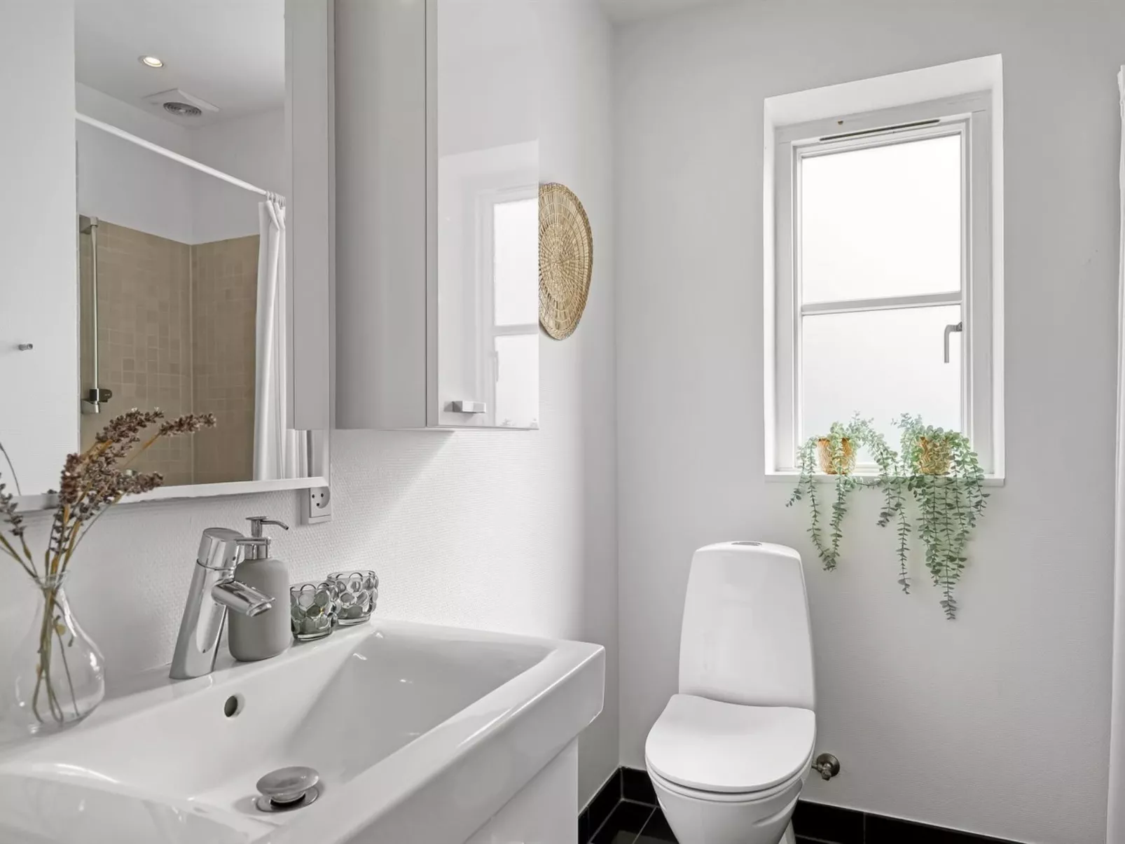 "Marijanne" - 500m from the sea-Binnen