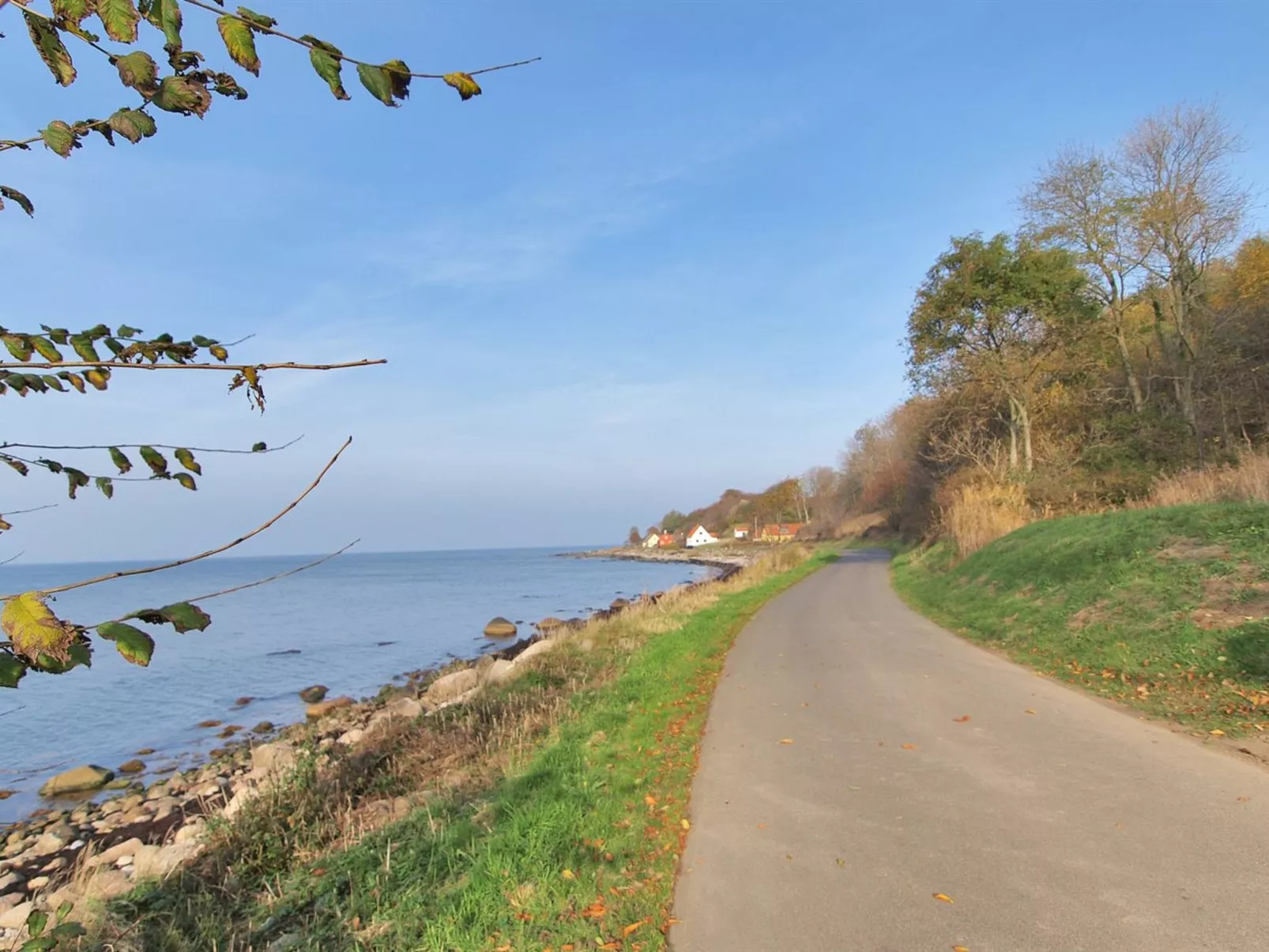 "Uschi" - 15m from the sea-Buiten