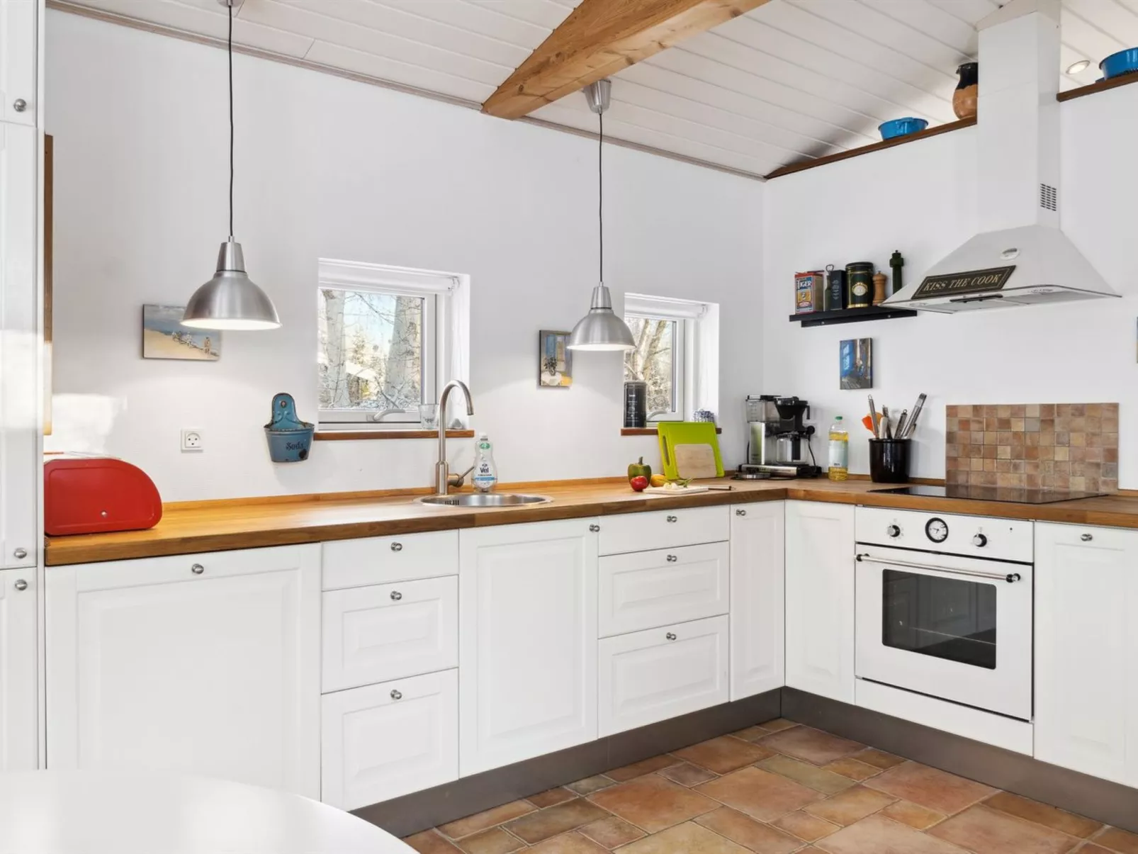 "Jouni" - 500m from the sea-Binnen