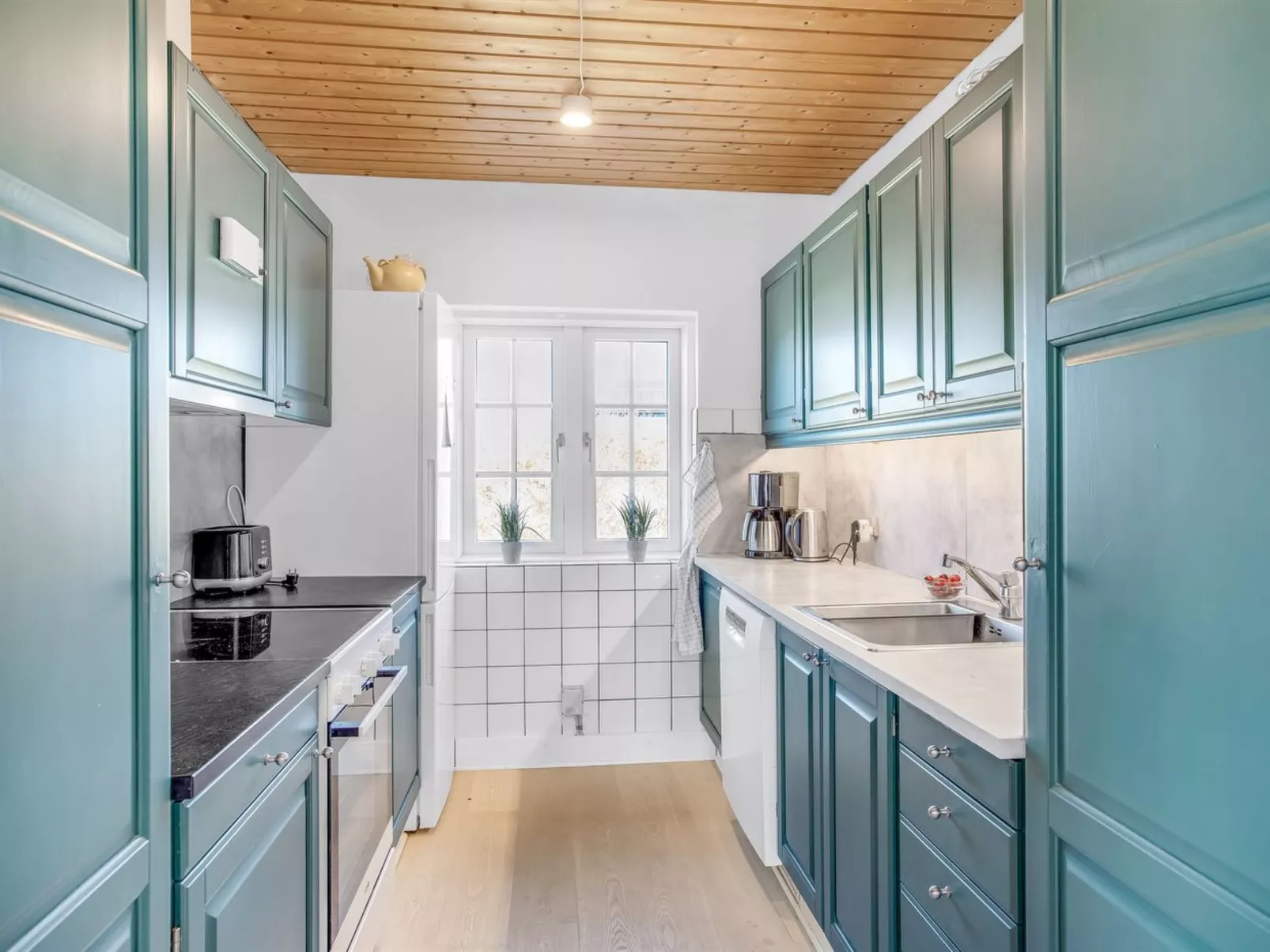 "Katerina" - 100m from the sea-Binnen