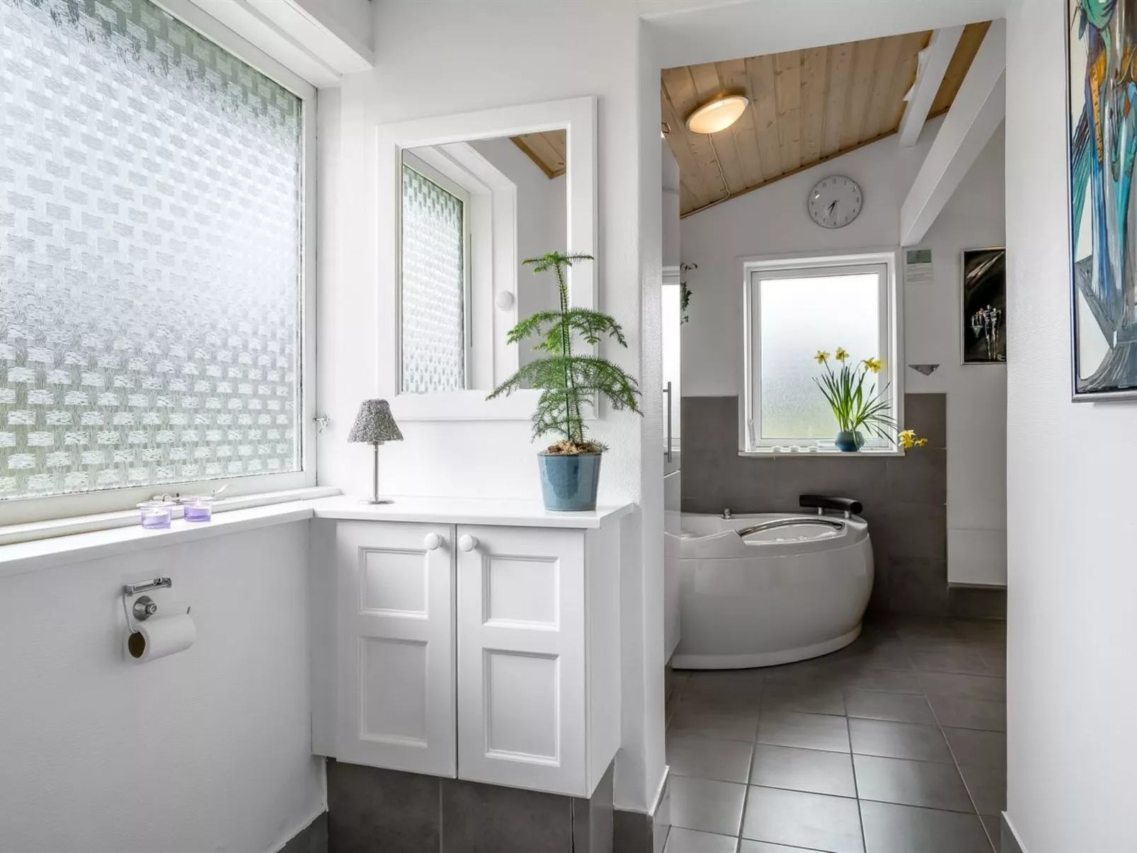 "Clarabelle" - 700m from the sea-Binnen