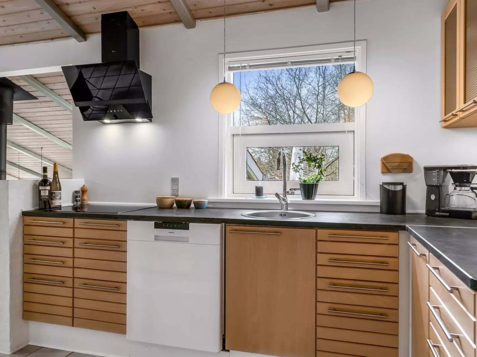 "Merte" - 300m from the sea-Binnen