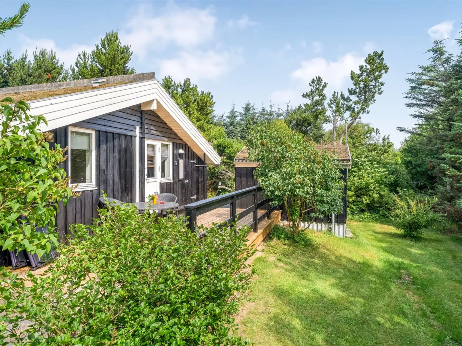 "Barnet" - 2.2km from the sea-Buiten