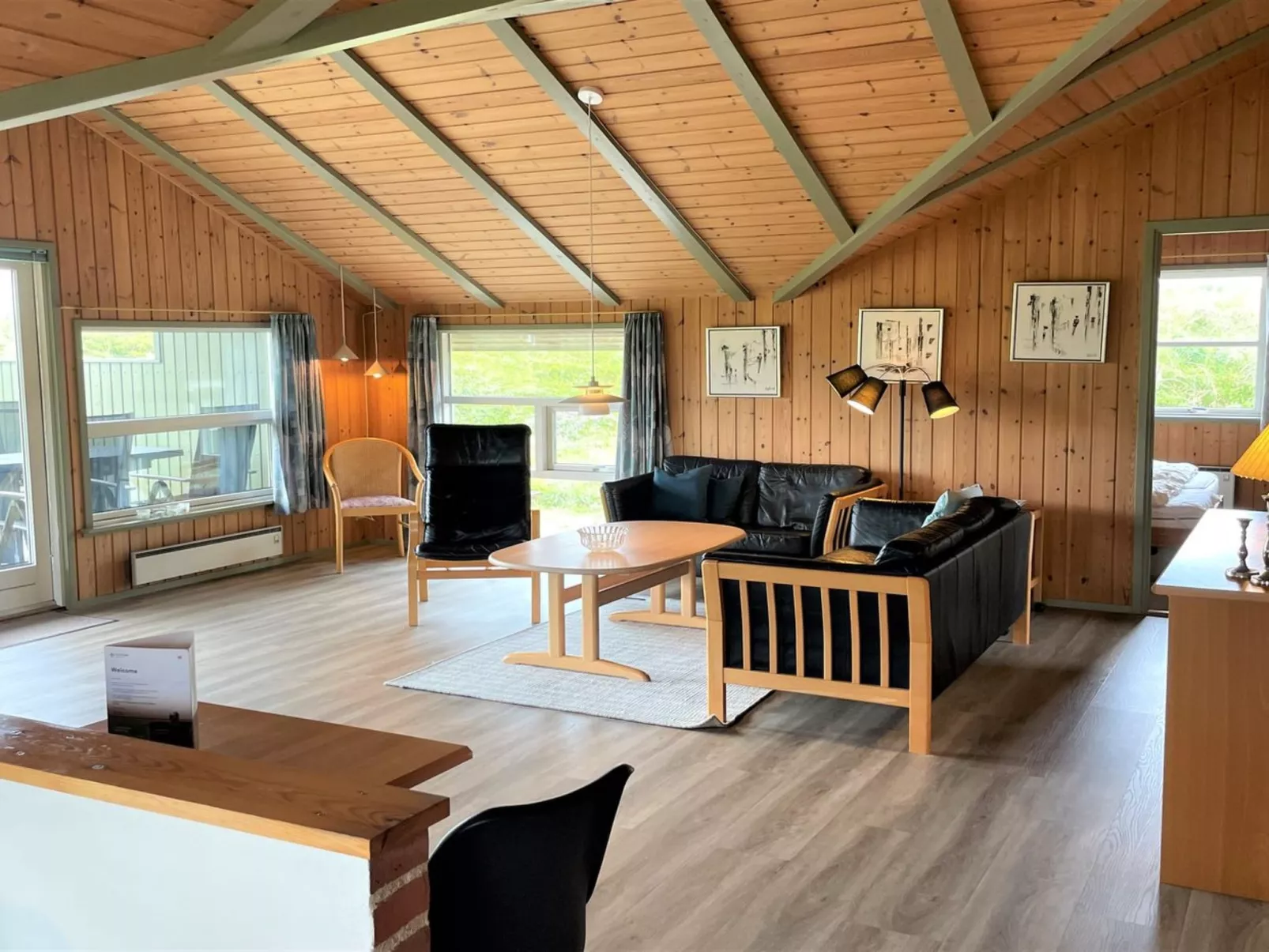 "Juha" -  from the sea-Binnen