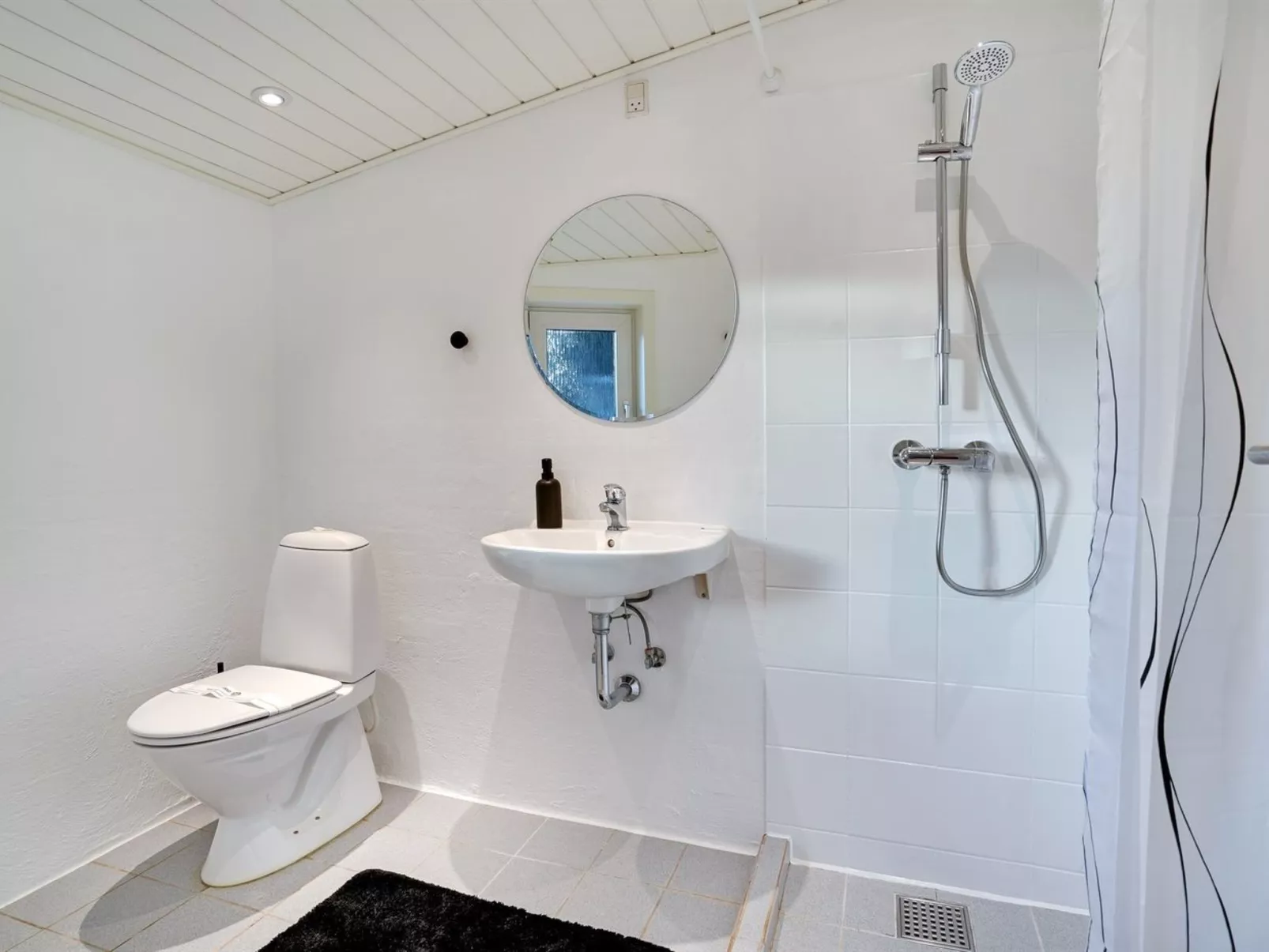 "Pelle" - 800m from the sea-Binnen