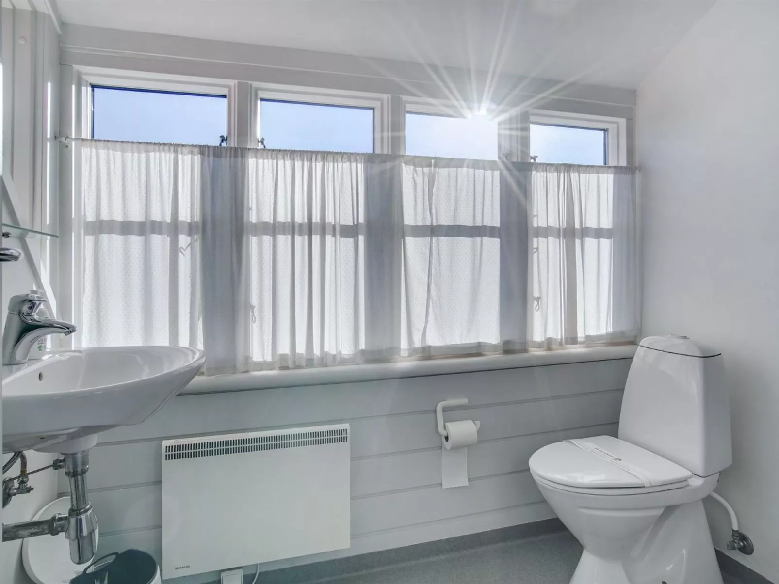 "Nantje" - 125m from the sea-Binnen