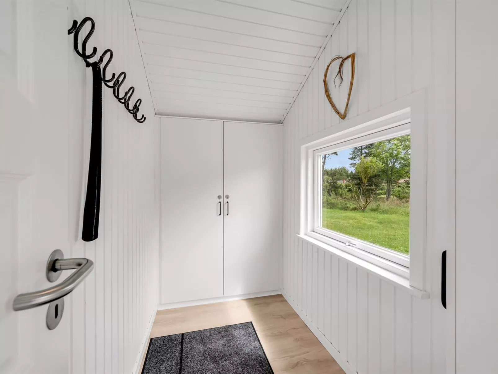 "Kari" - 900m from the sea-Binnen