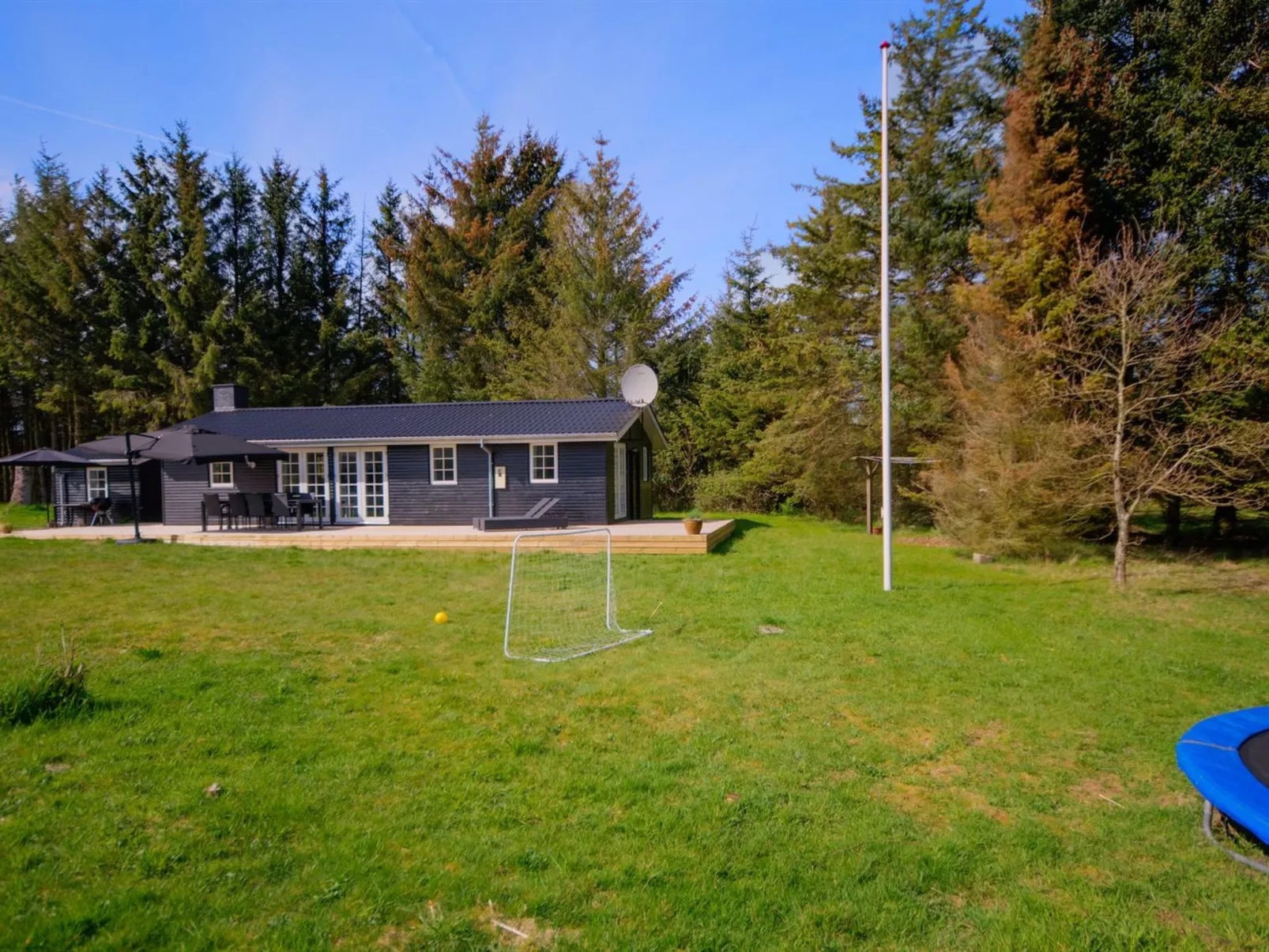 "Maunu" - 1.2km from the sea-Buiten