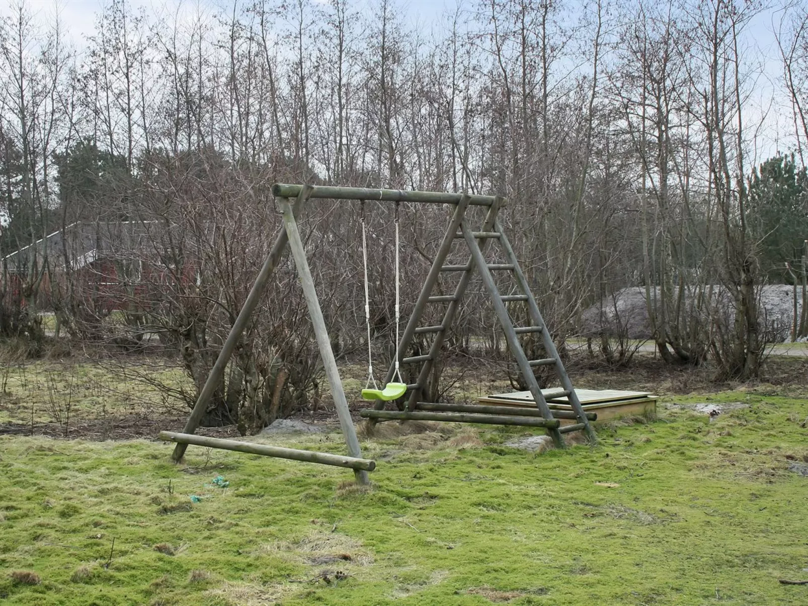 "Svanhild" - 1.2km from the sea-Buiten