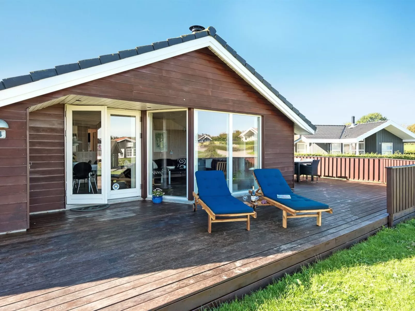 "Alexis" - 250m from the sea-Buiten