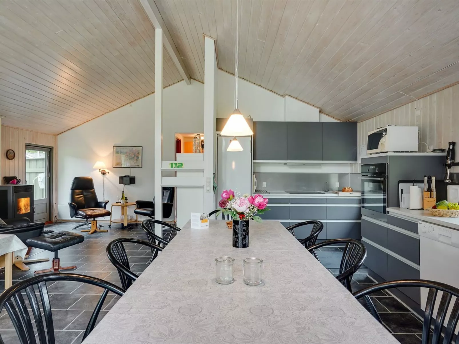 "Hermand" - 700m from the sea-Binnen