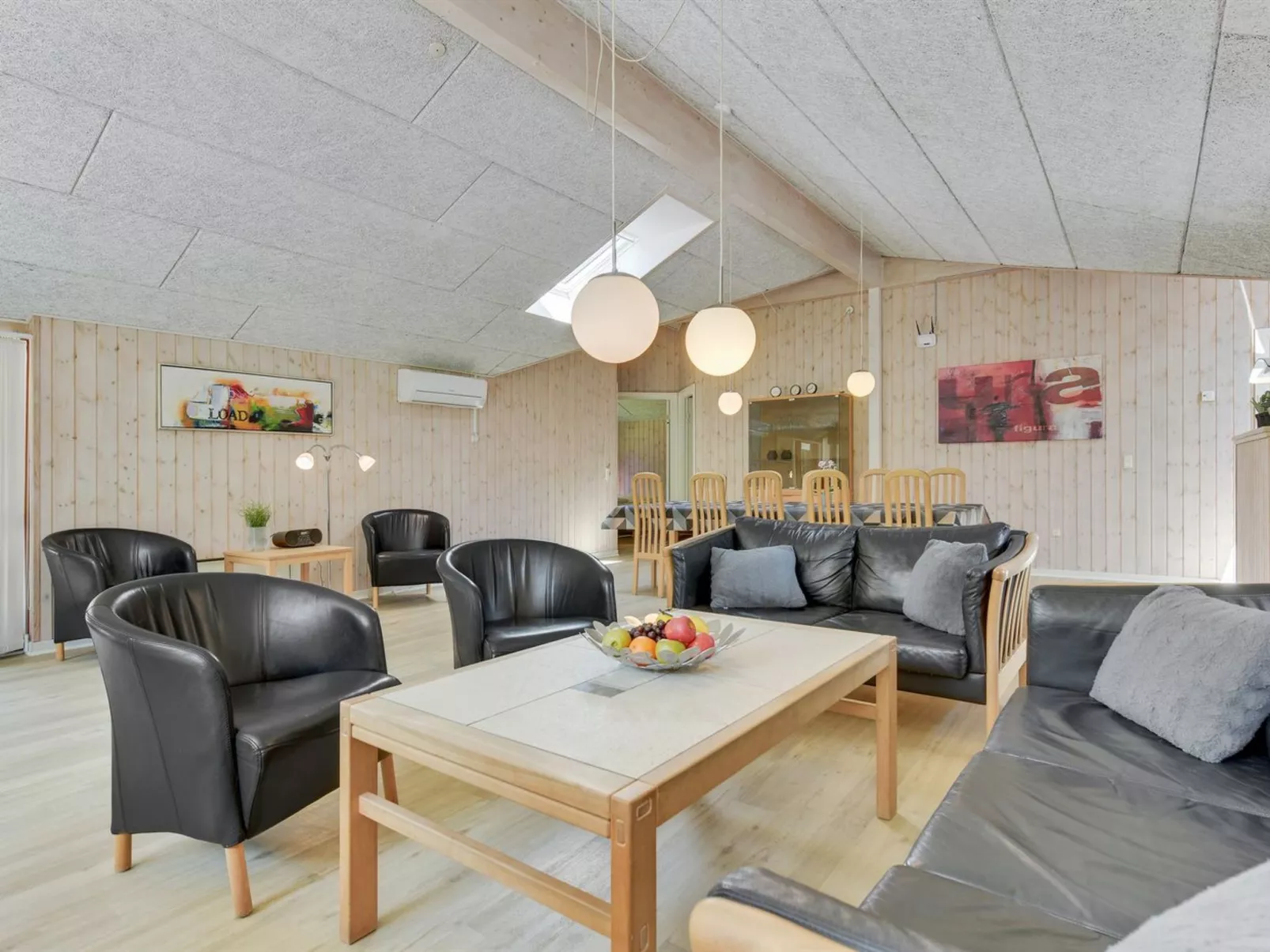 "Jonas" - 2.4km from the sea-Binnen