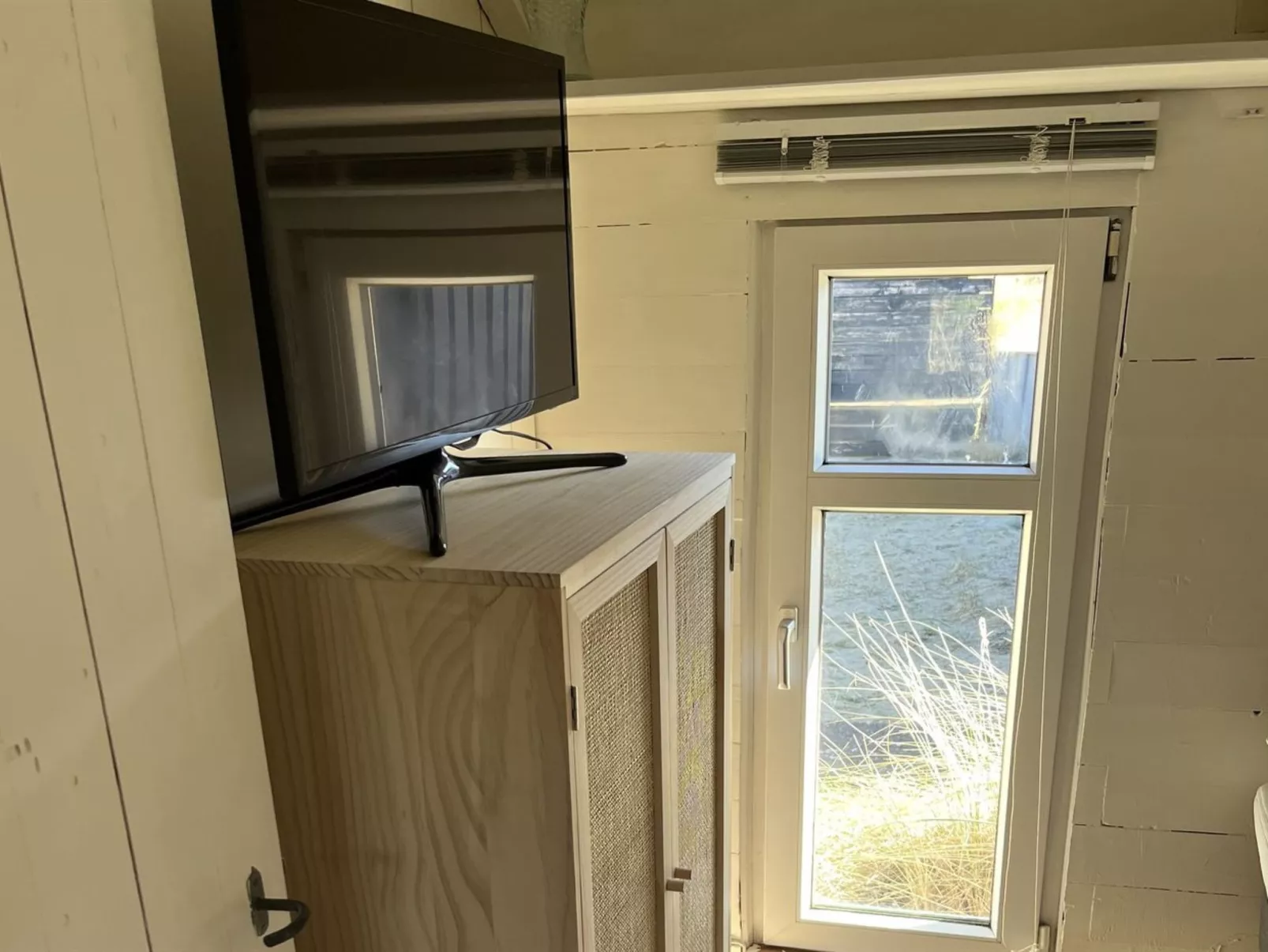 "Tameran" - 700m from the sea-Binnen