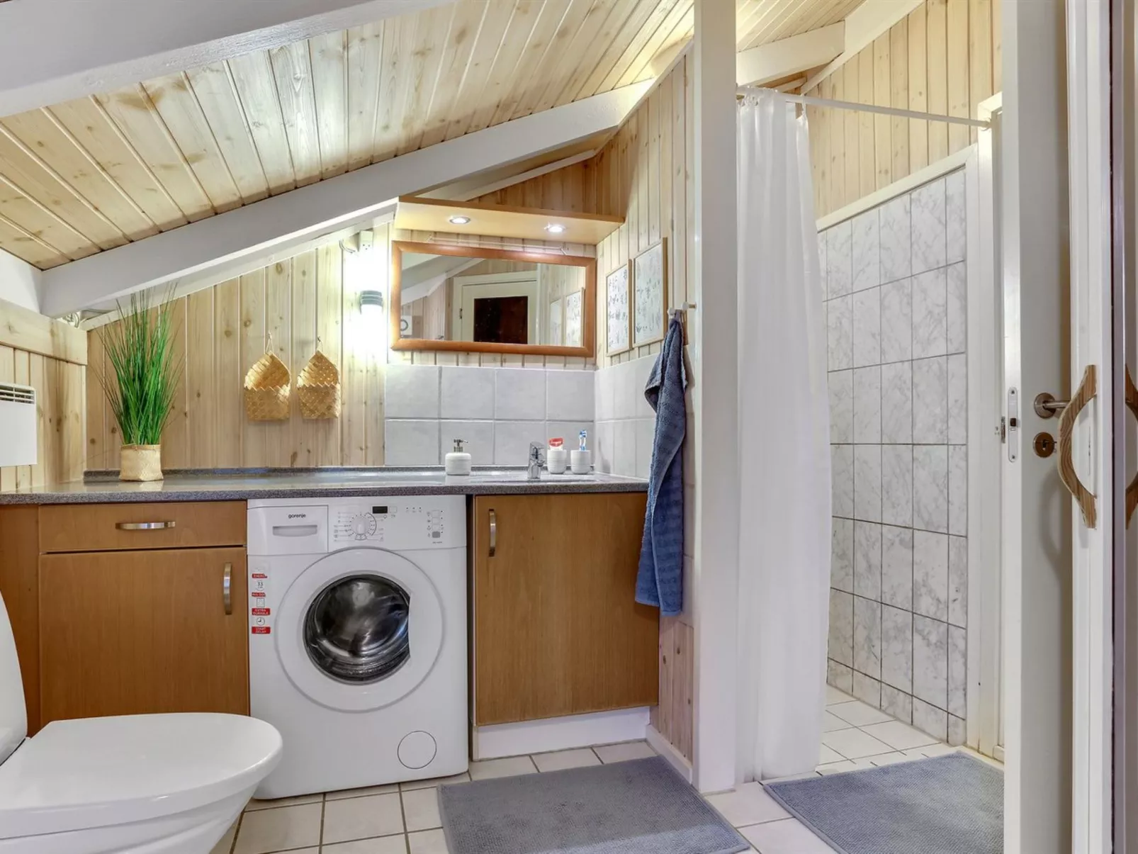 "Berenice" - 250m from the sea-Binnen