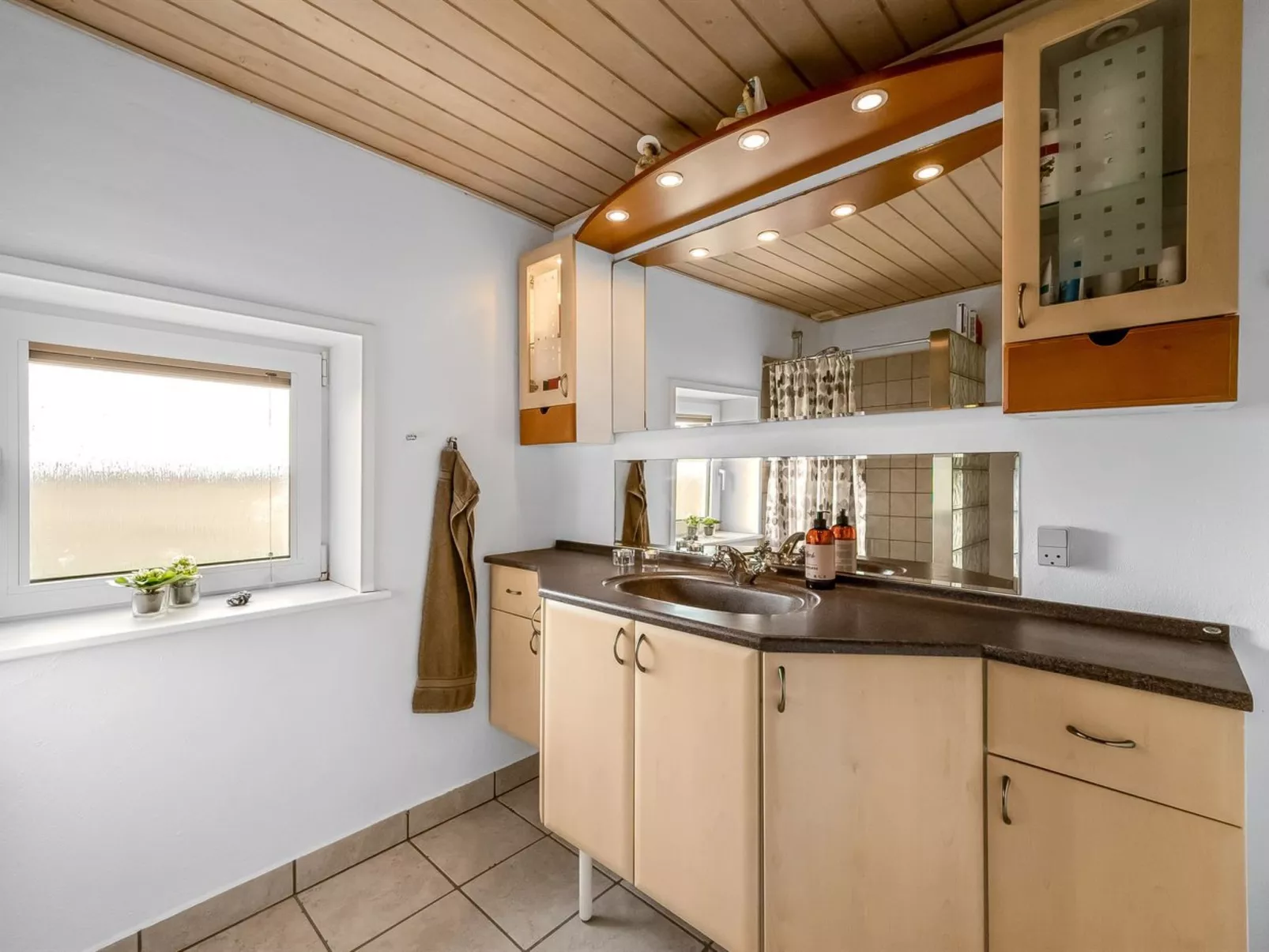 "Ali" - 75m from the sea-Binnen