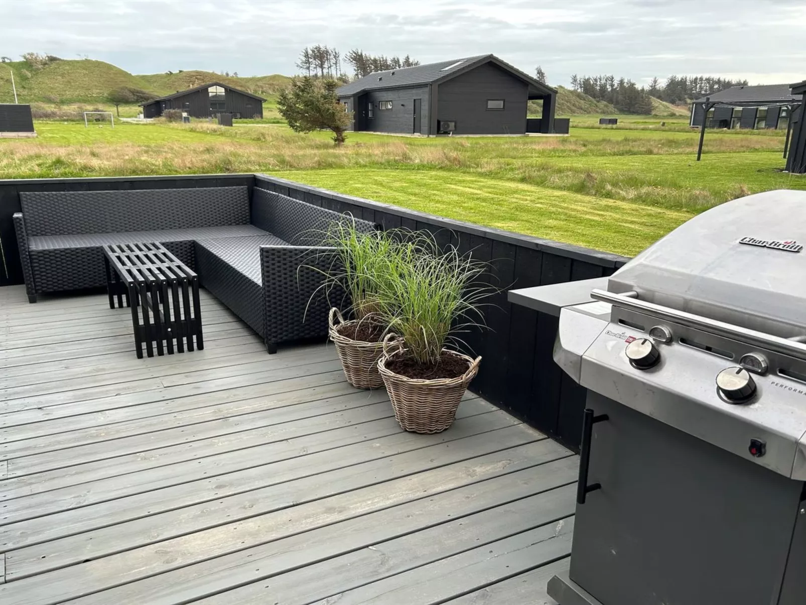 "Auvo" - 600m from the sea-Buiten