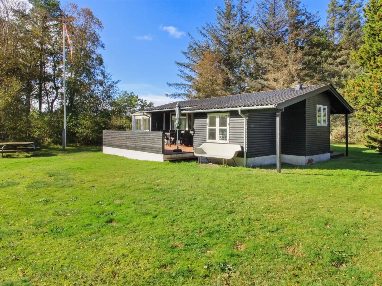 "Herly" - 50m from the sea-Buiten