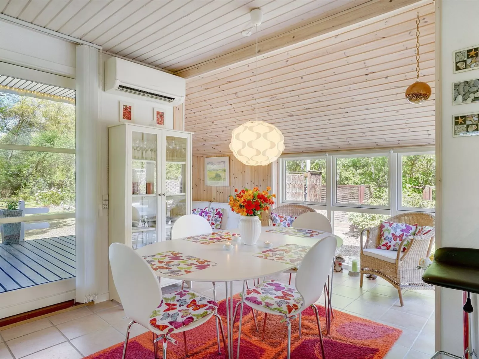 "Eweline" - 75m from the sea-Binnen