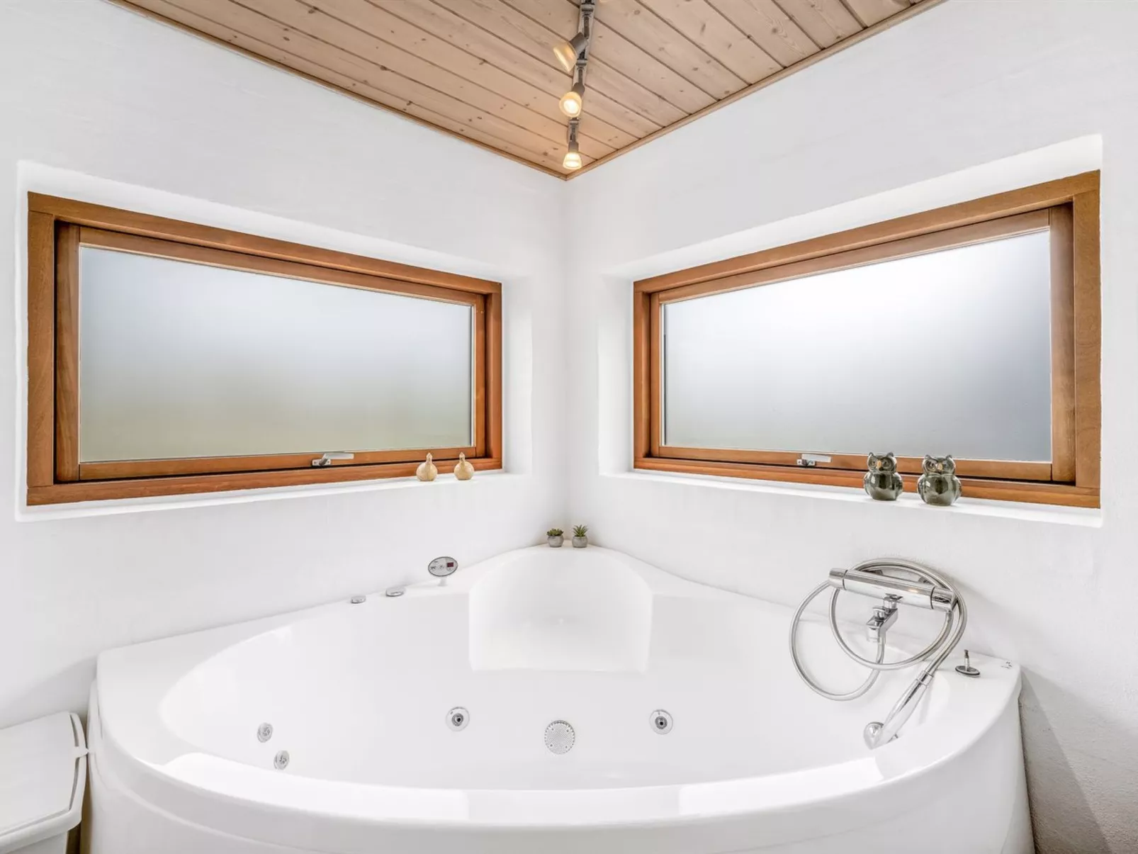 "Martje" - 900m from the sea-Binnen