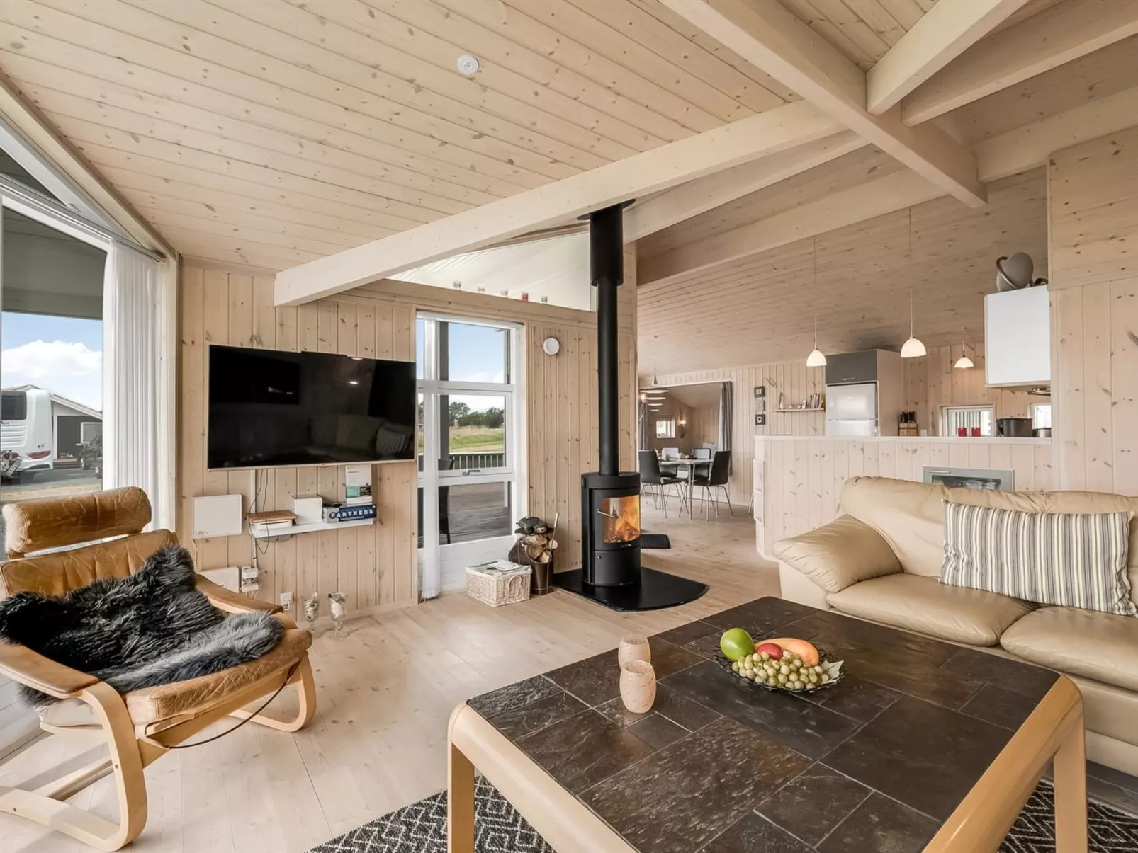 "Lucio" - 350m to the fjord-Binnen