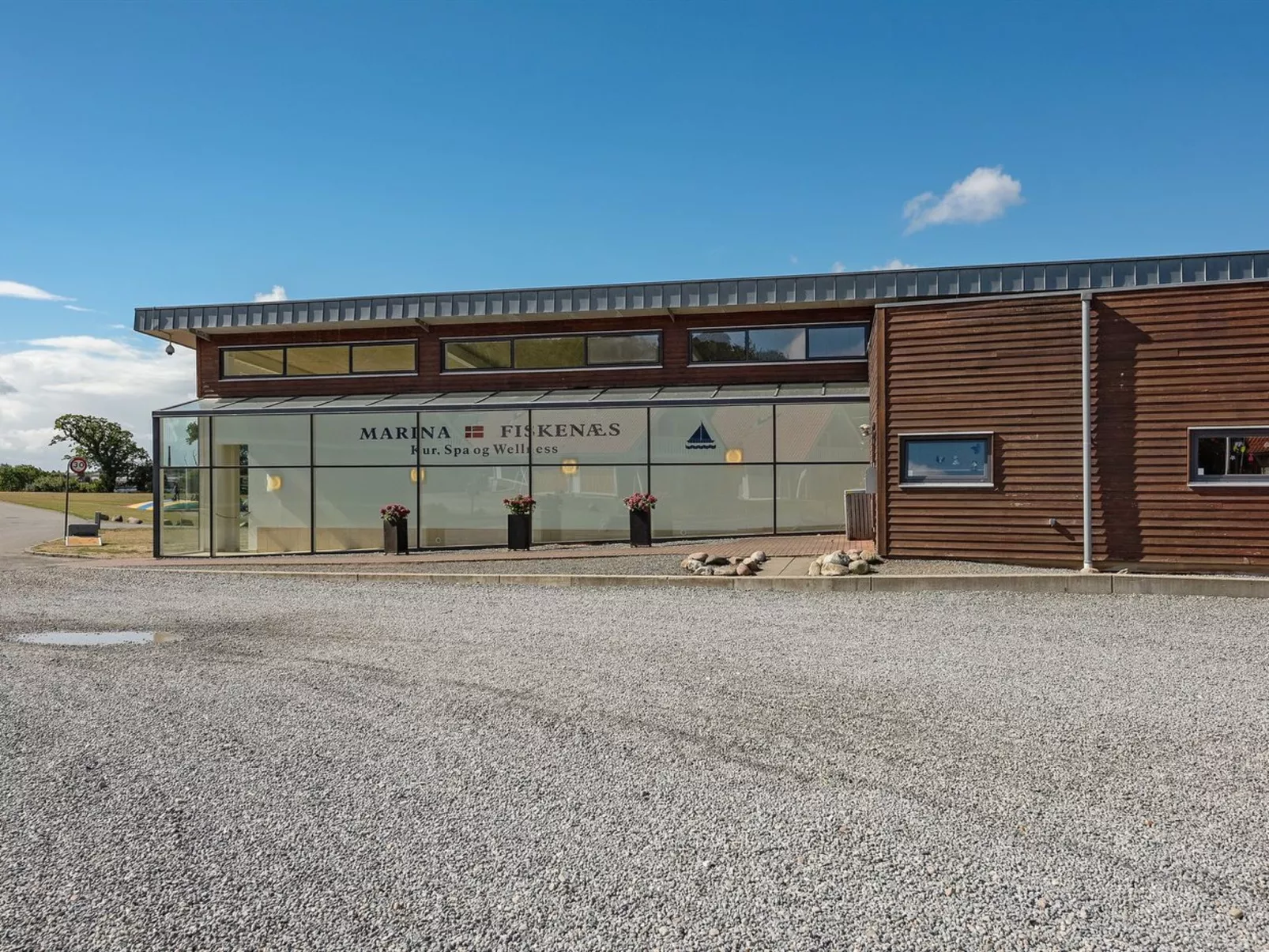 "Fausta" - 150m to the fjord-Buiten