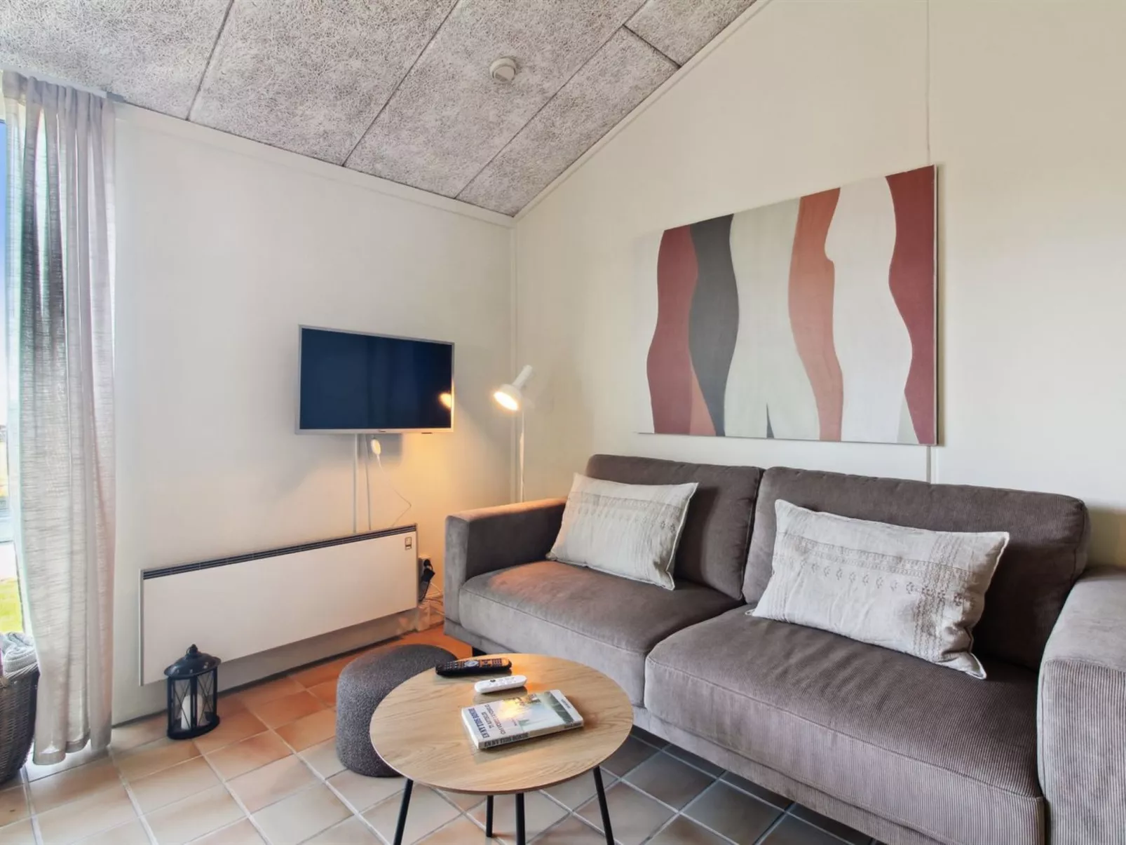 "Eydis" - 150m from the sea-Binnen