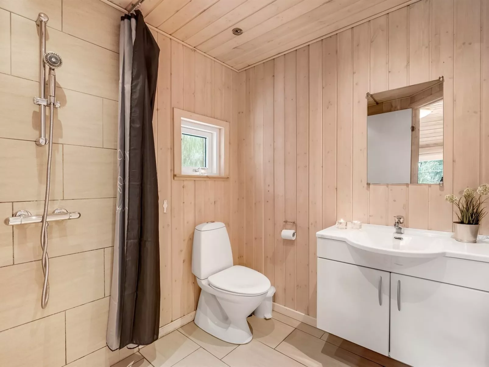 "Elfrun" - 250m from the sea-Binnen