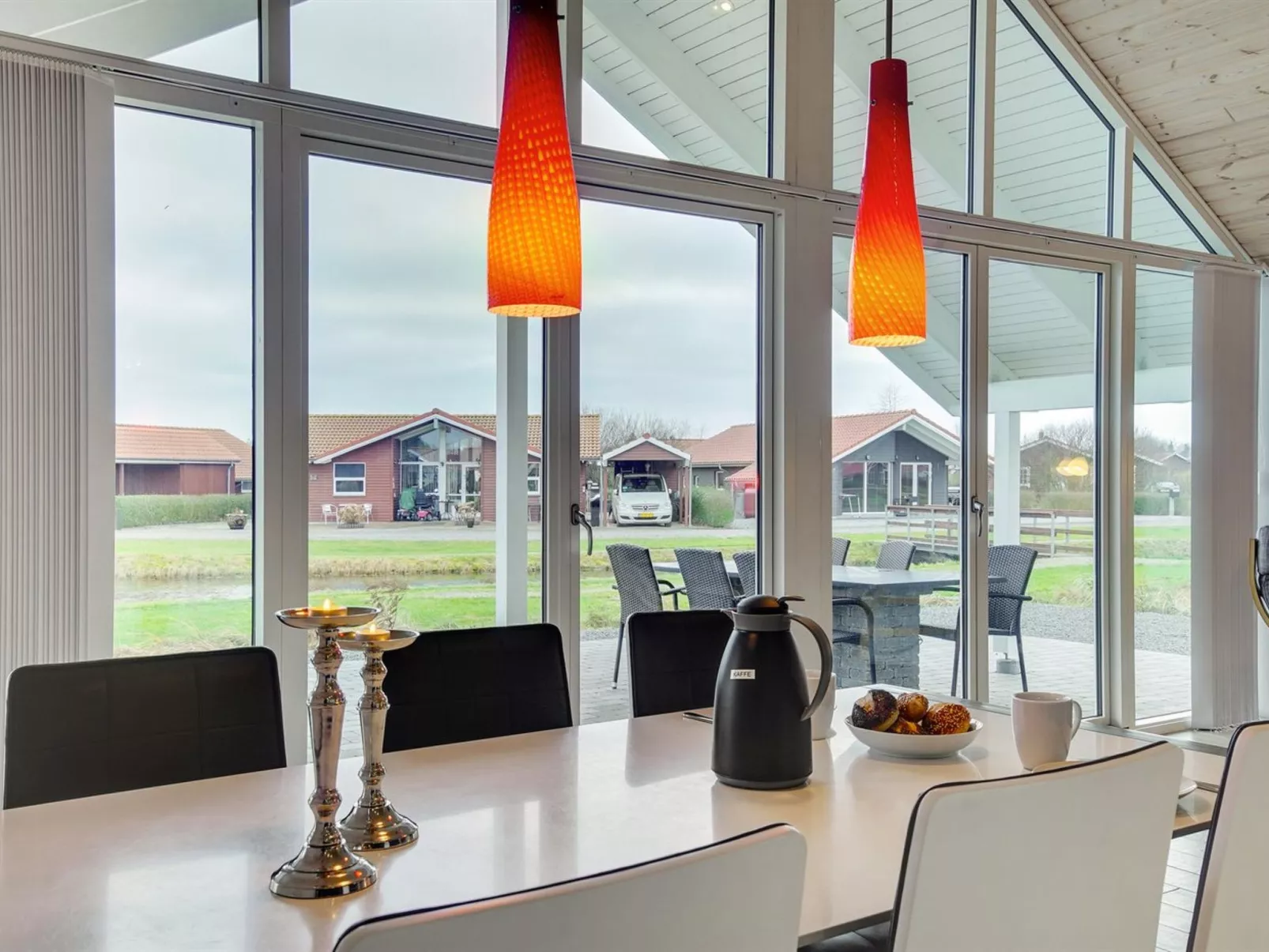 "Domi" - 1.2km from the sea-Binnen