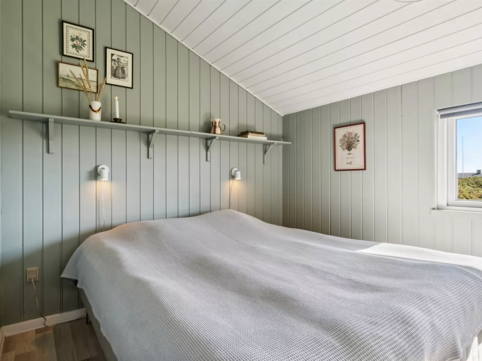 "Marissa" - 200m from the sea-Binnen