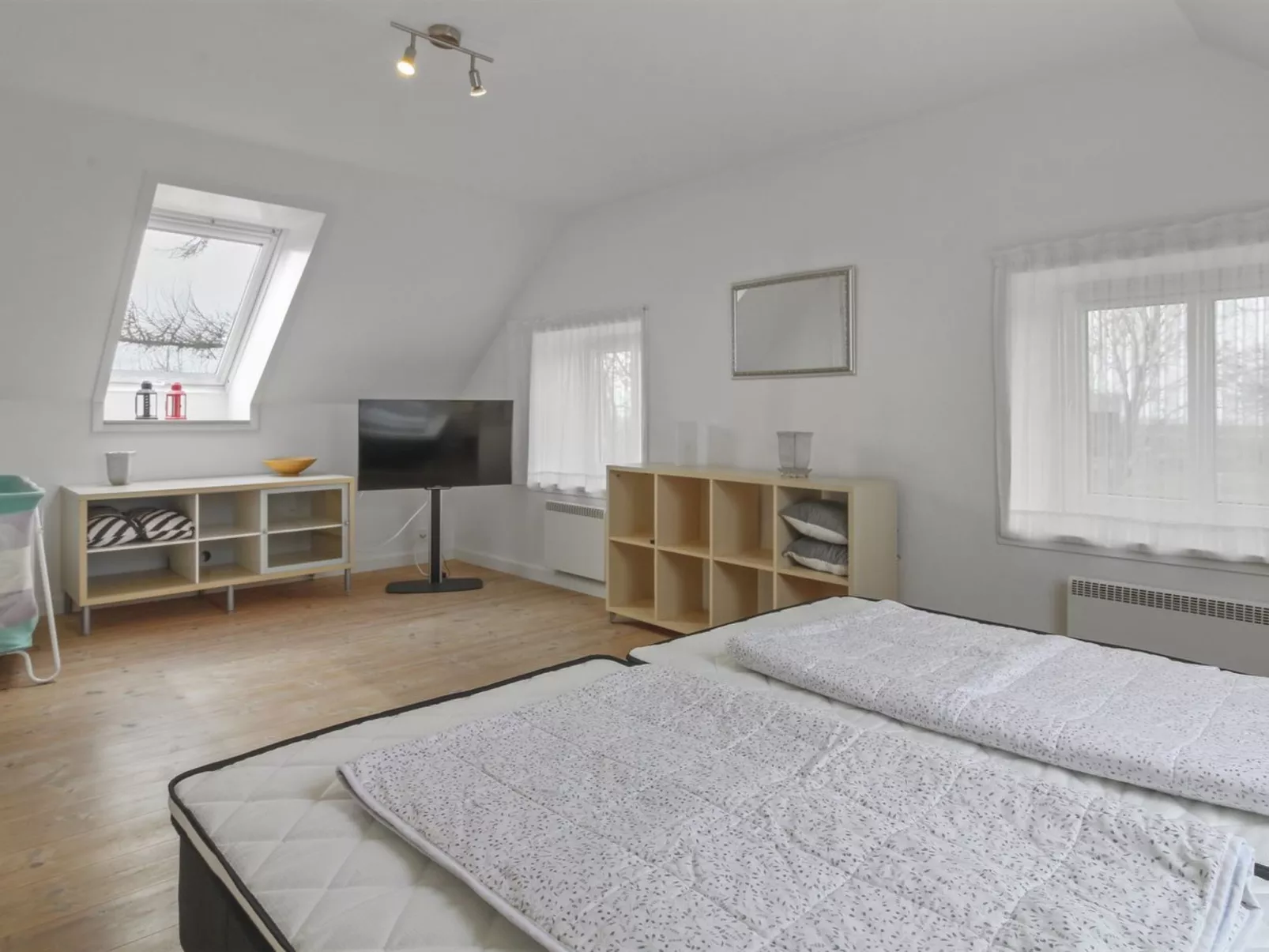 "Juuso" - 20km from the sea-Binnen