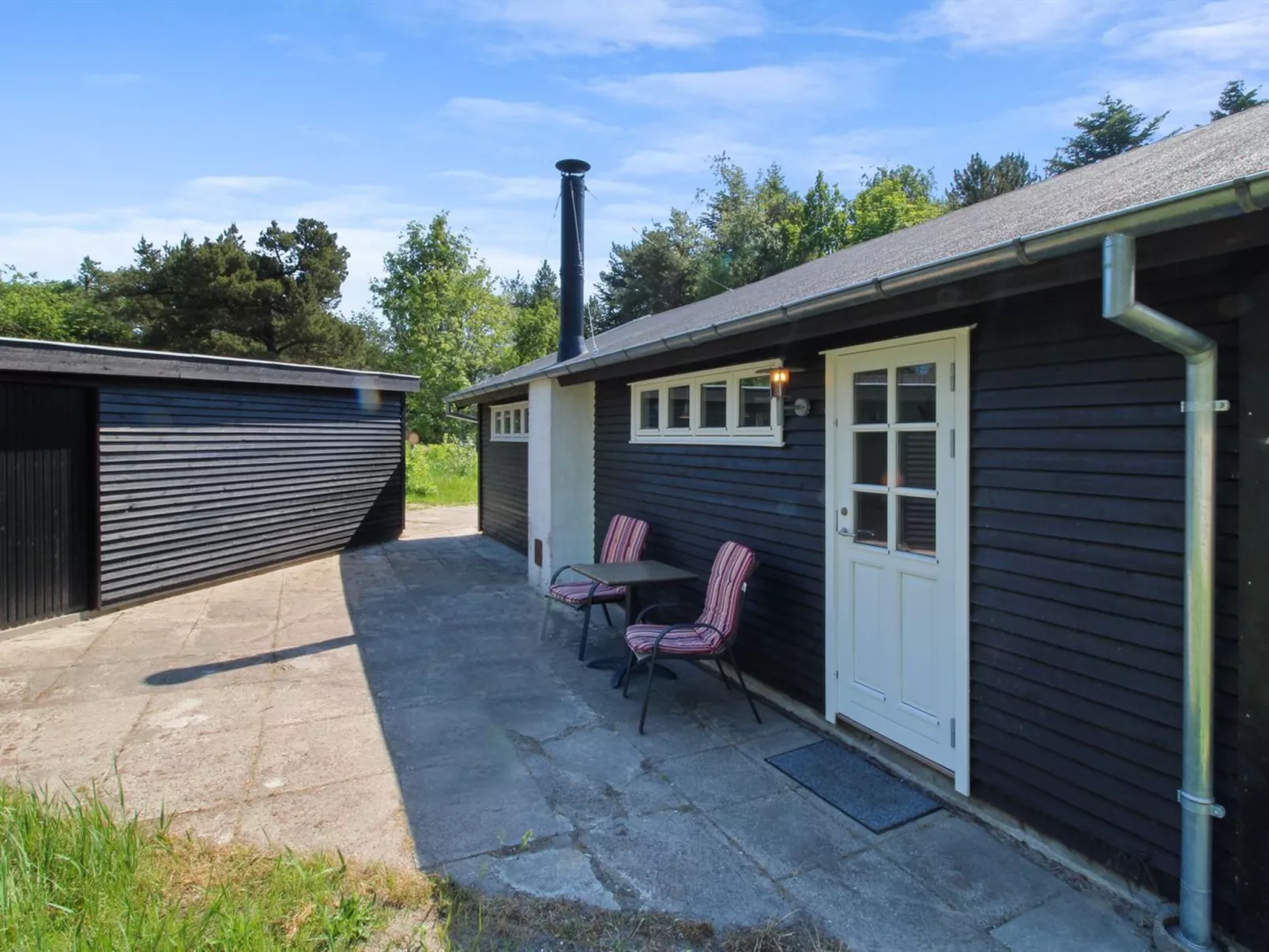 "Ingalise" - 500m from the sea-Buiten