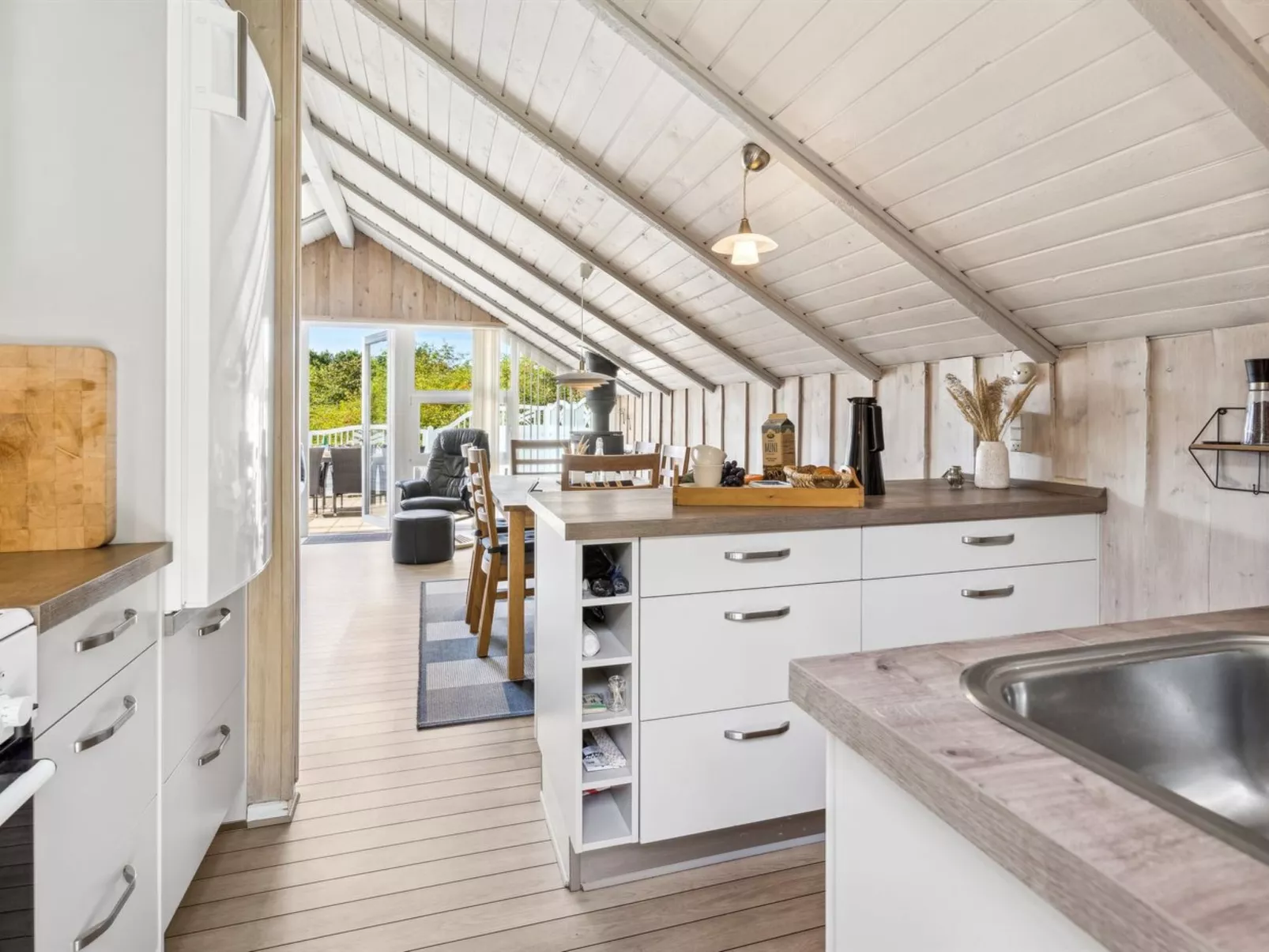 "Ines" - 25km from the sea-Binnen