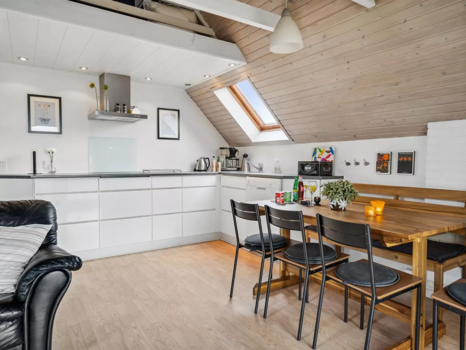 "Elbert" - 100m from the sea-Binnen