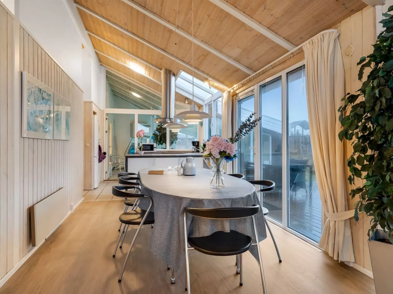 "Amadahy" - 950m from the sea-Binnen