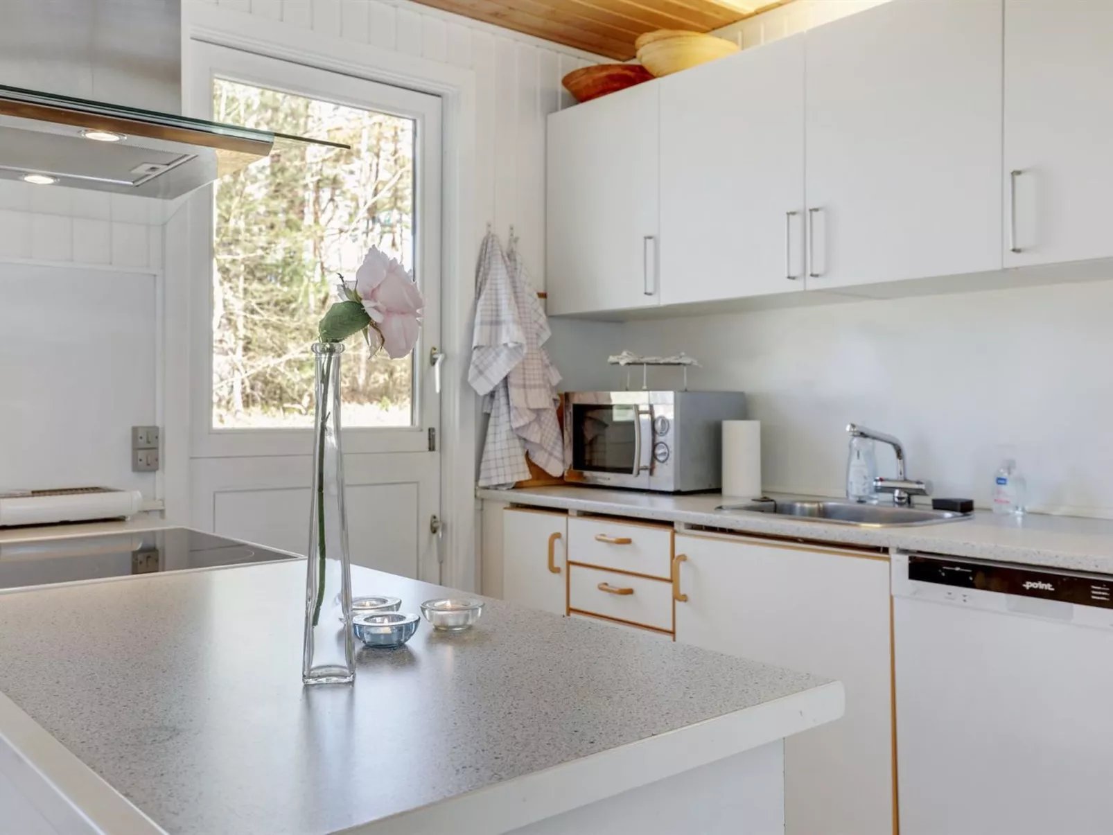 "Mikkelina" - 700m from the sea-Binnen